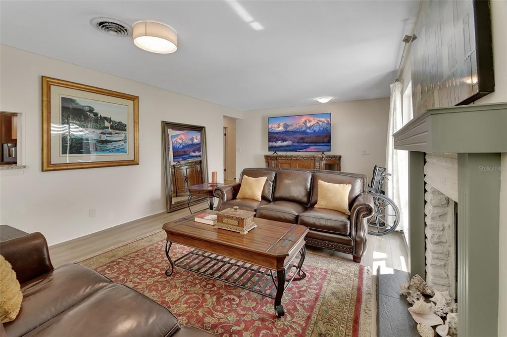 Deland, Florida, 32724, United States, 4 Bedrooms Bedrooms, ,2 BathroomsBathrooms,Residential,For Sale,1917244