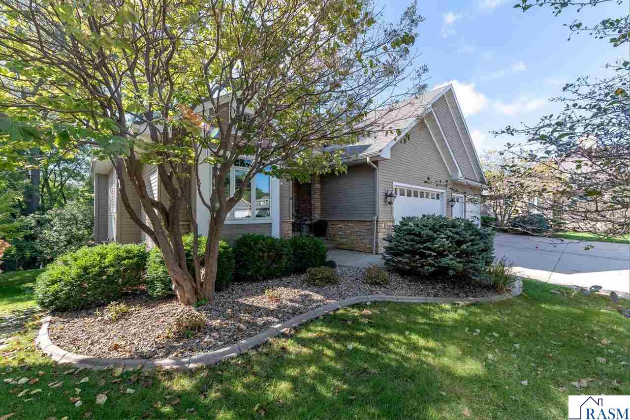 Mankato, Minnesota, 56001, United States, 3 Bedrooms Bedrooms, ,2 BathroomsBathrooms,Residential,For Sale,1982289