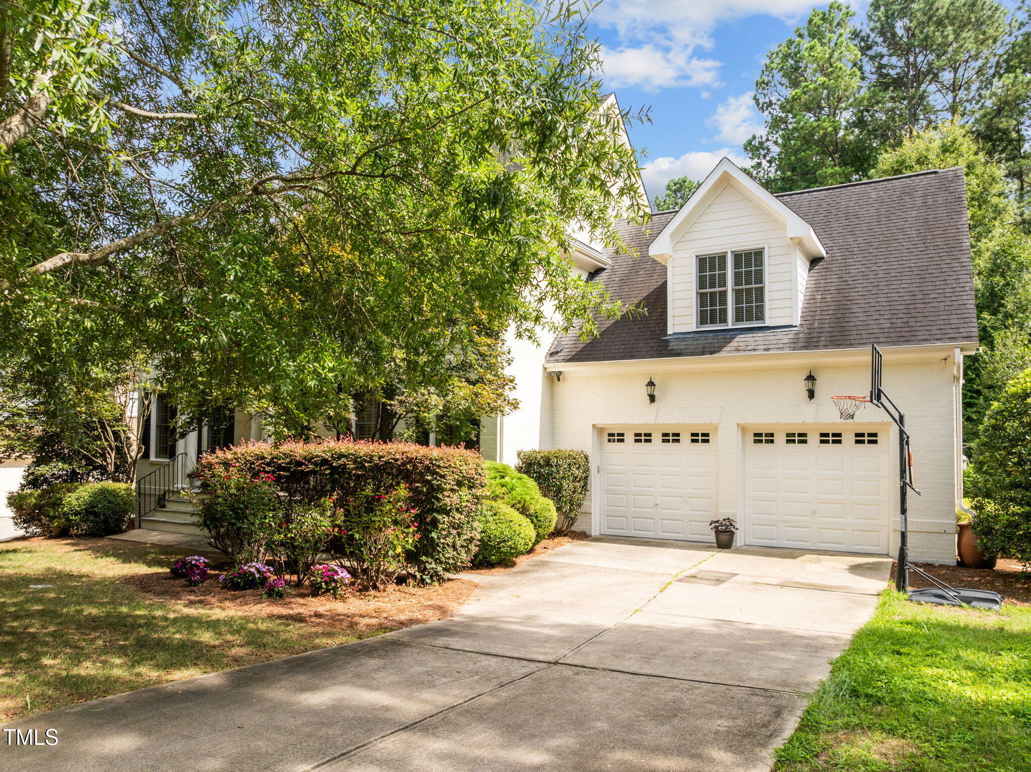 Chapel Hill, North Carolina, 27517, United States, 5 Bedrooms Bedrooms, ,5 BathroomsBathrooms,Residential,For Sale,1901412