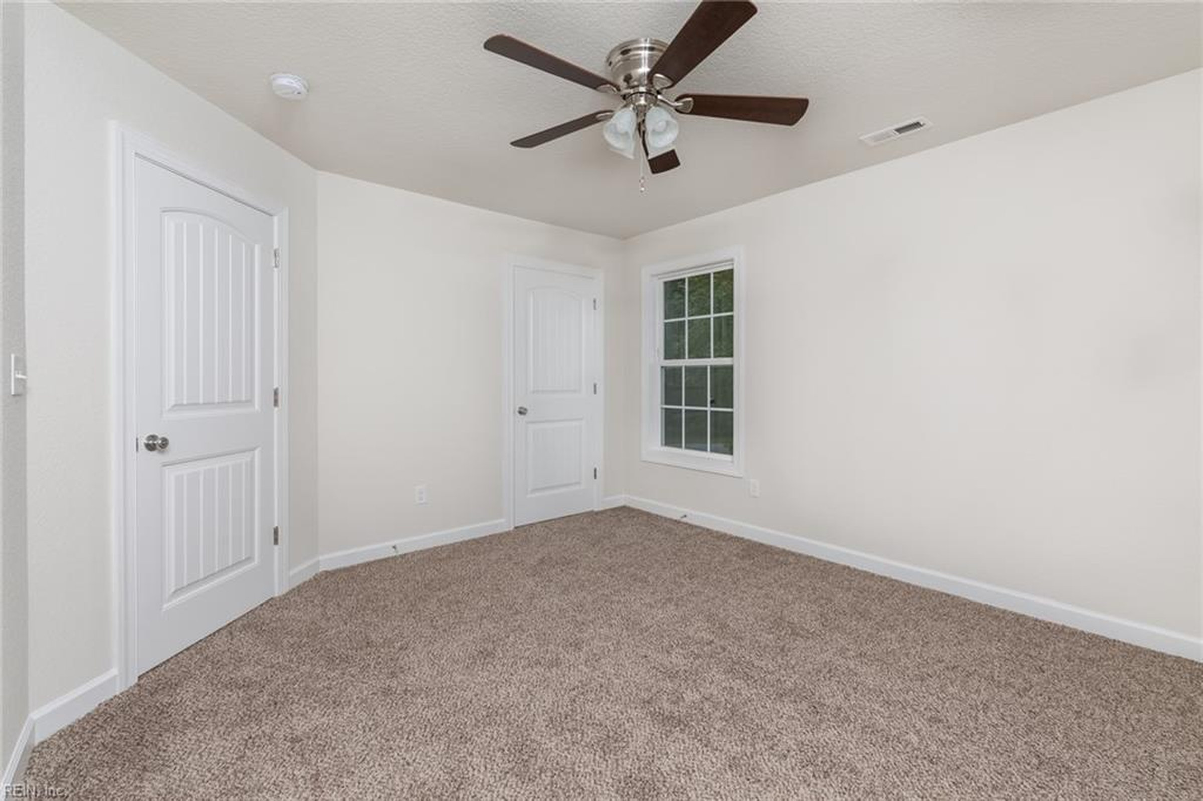  645 Turnpike Road, Belvidere, NC, 27919 - 物件實景