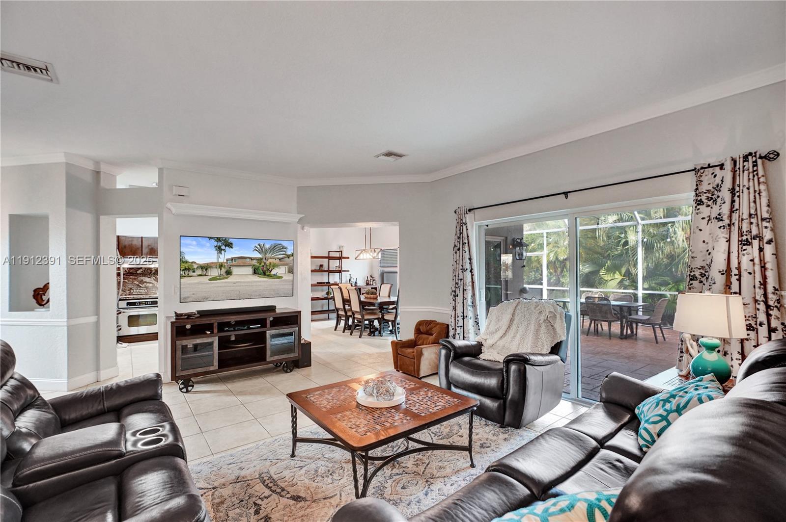 Coral Springs, Florida, 33076, United States, 3 Bedrooms Bedrooms, ,3 BathroomsBathrooms,Residential,For Sale,2000638