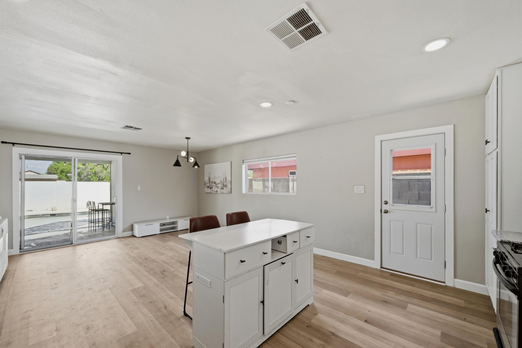  3040 E Dahlia Drive  Phoenix, AZ - 物件實景