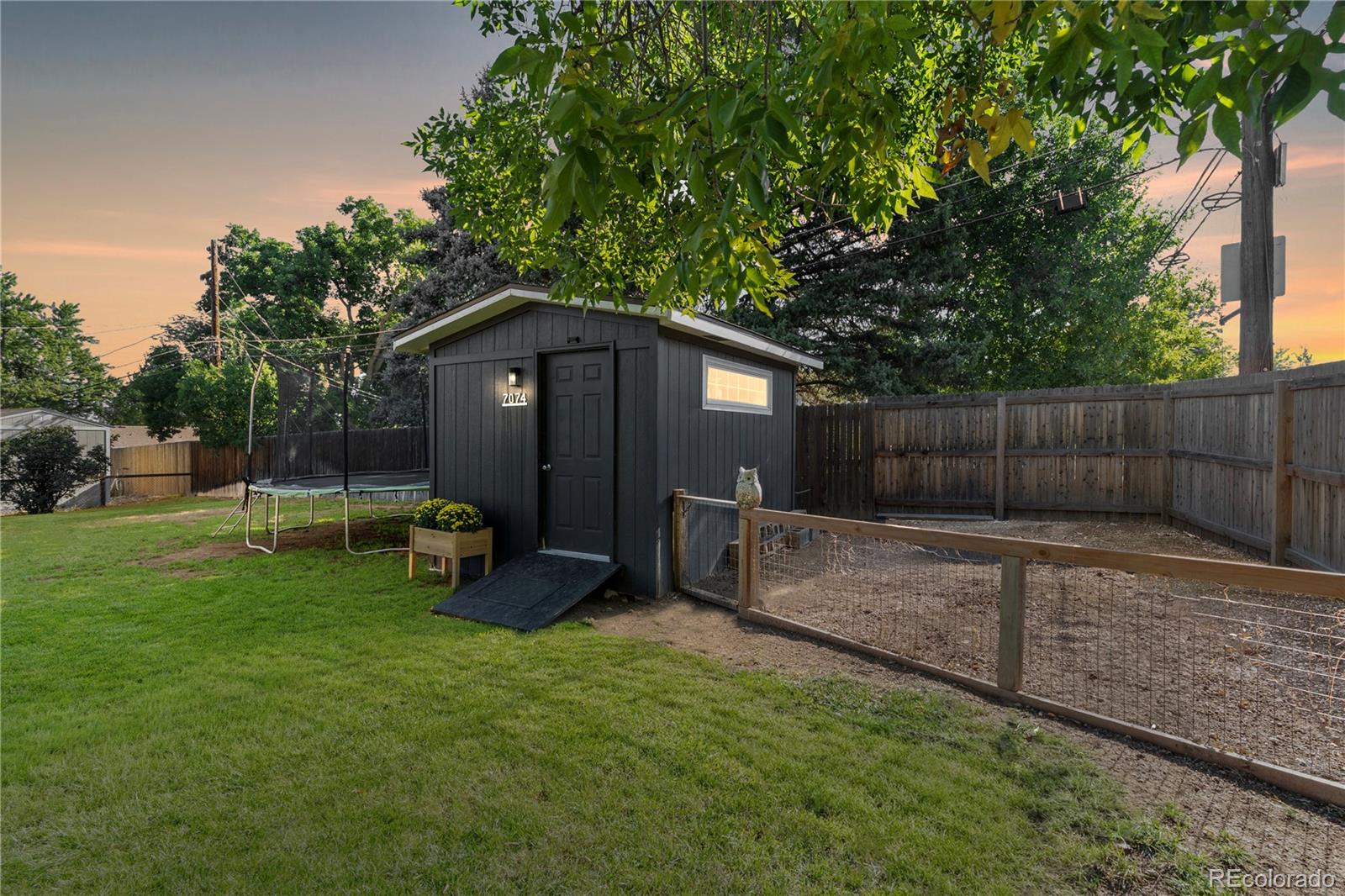 Littleton, Colorado, 80120, United States, 5 Bedrooms Bedrooms, ,1 BathroomBathrooms,Residential,For Sale,1940390
