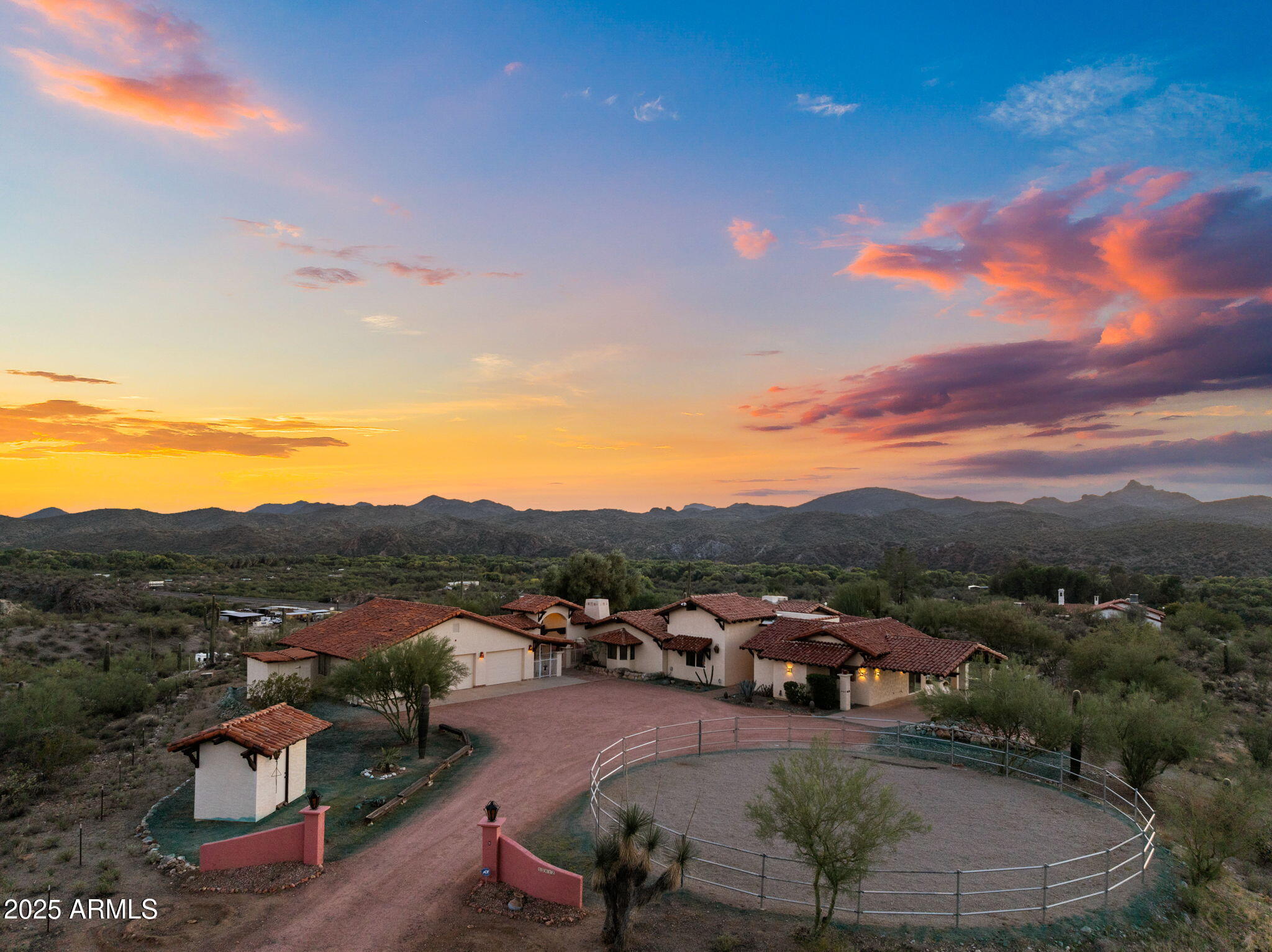 Wickenburg, Arizona, 85390, United States, 2 Bedrooms Bedrooms, ,2 BathroomsBathrooms,Residential,For Sale,1992759