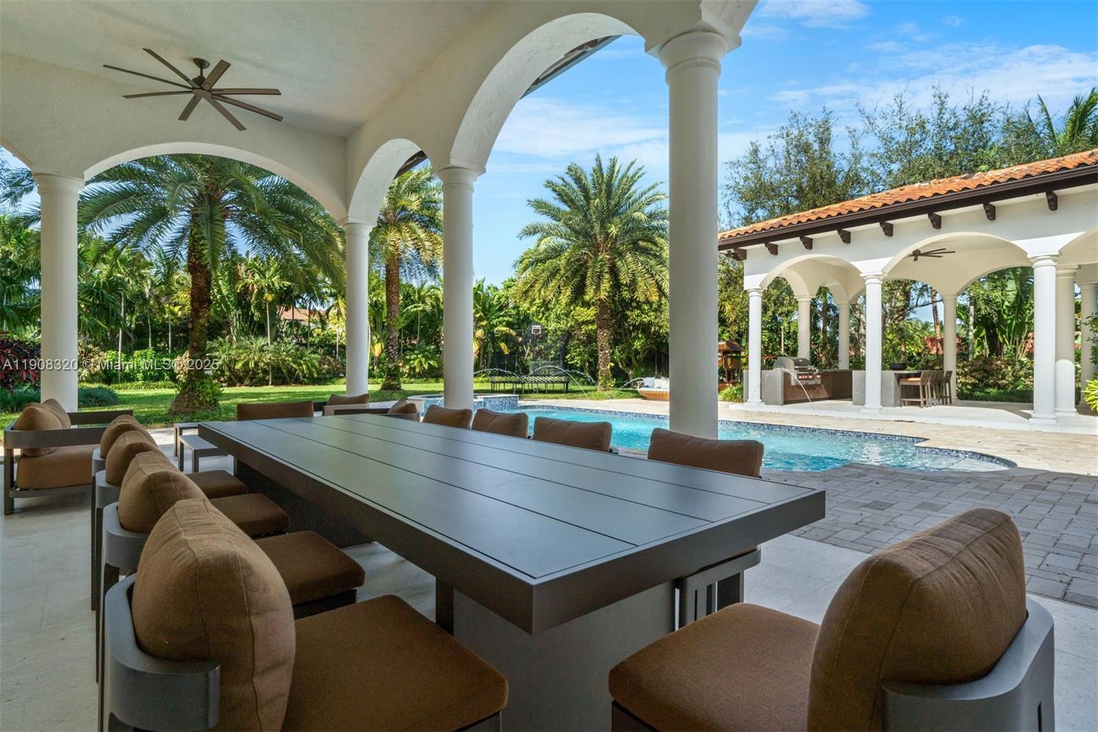 Pinecrest, Florida, 33156, United States, 6 Bedrooms Bedrooms, ,8 BathroomsBathrooms,Residential,For Sale,1990969