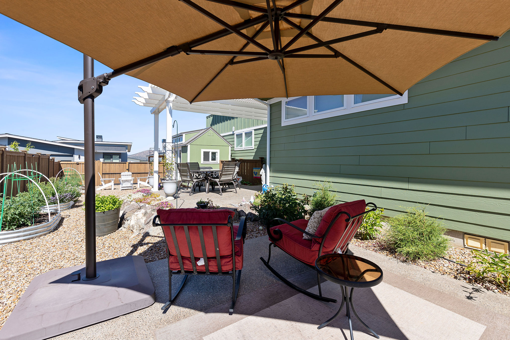 Redmond, Oregon, 97756, United States, 3 Bedrooms Bedrooms, ,3 BathroomsBathrooms,Residential,For Sale,1896821