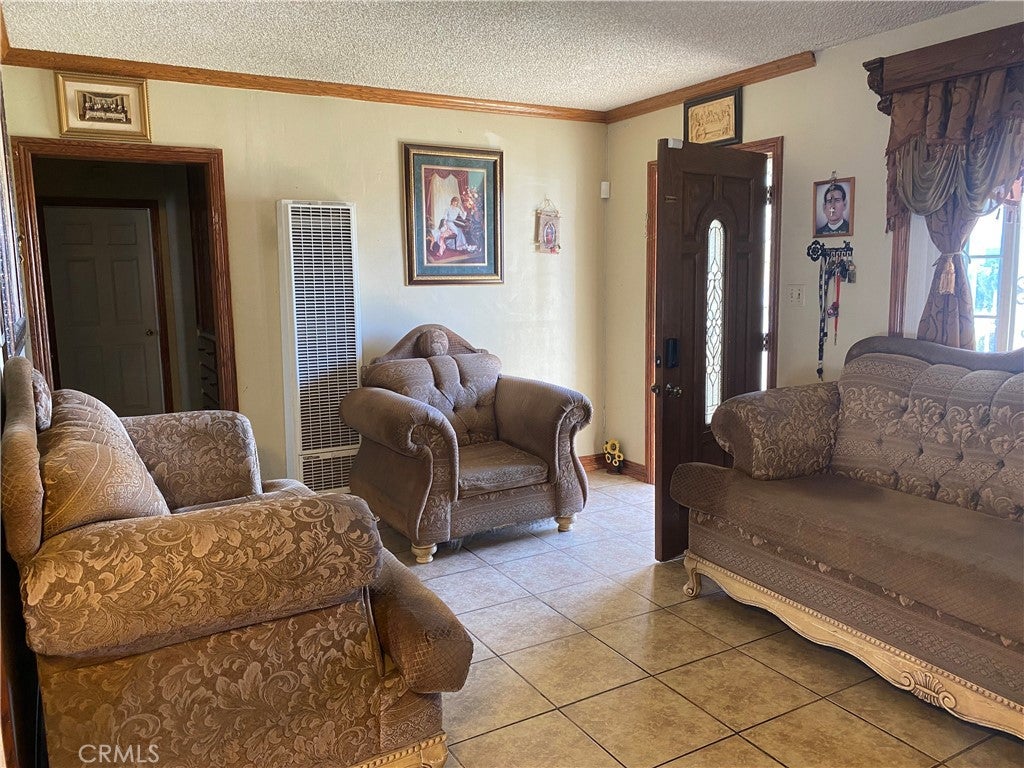 Compton, California, 90221, United States, 4 Bedrooms Bedrooms, ,2 BathroomsBathrooms,Residential,For Sale,1975515