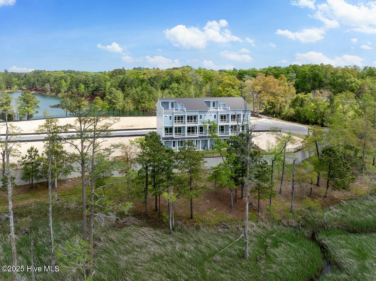 Castle Hayne, North Carolina, 28429, United States, 4 Bedrooms Bedrooms, ,5 BathroomsBathrooms,Residential,For Sale,1847333