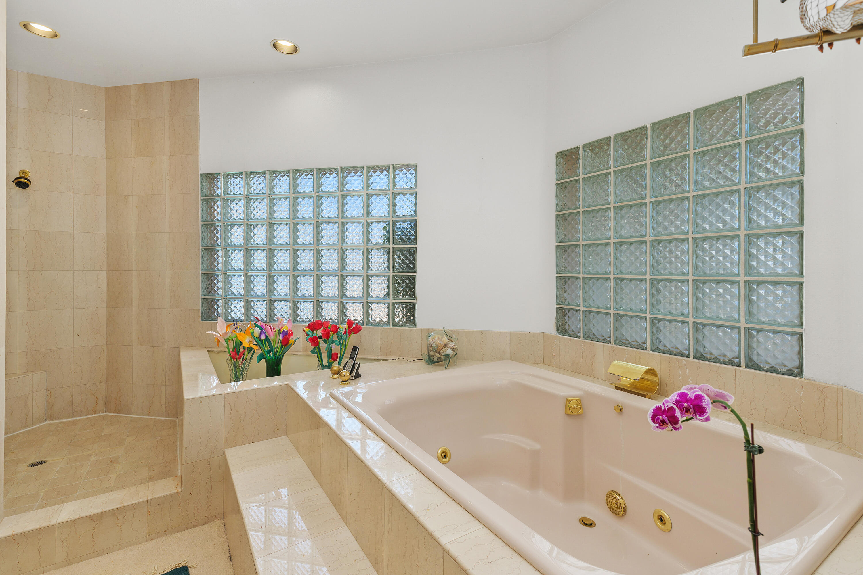 Palm Desert, California, 92211, United States, 4 Bedrooms Bedrooms, ,5 BathroomsBathrooms,Residential,For Sale,1857873