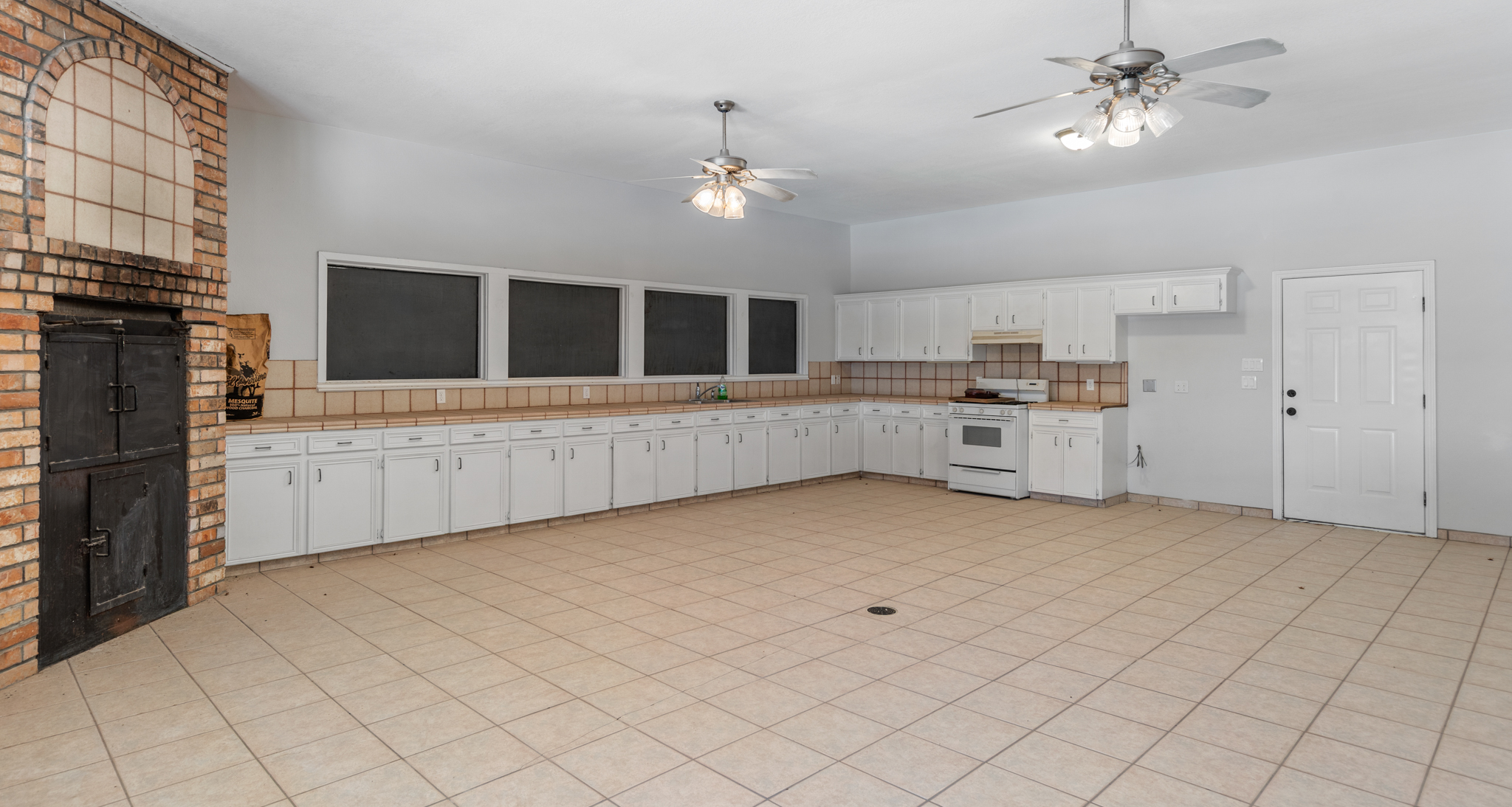 McAllen, Texas, 78504, United States, 7 Bedrooms Bedrooms, ,7 BathroomsBathrooms,Residential,For Sale,1916875