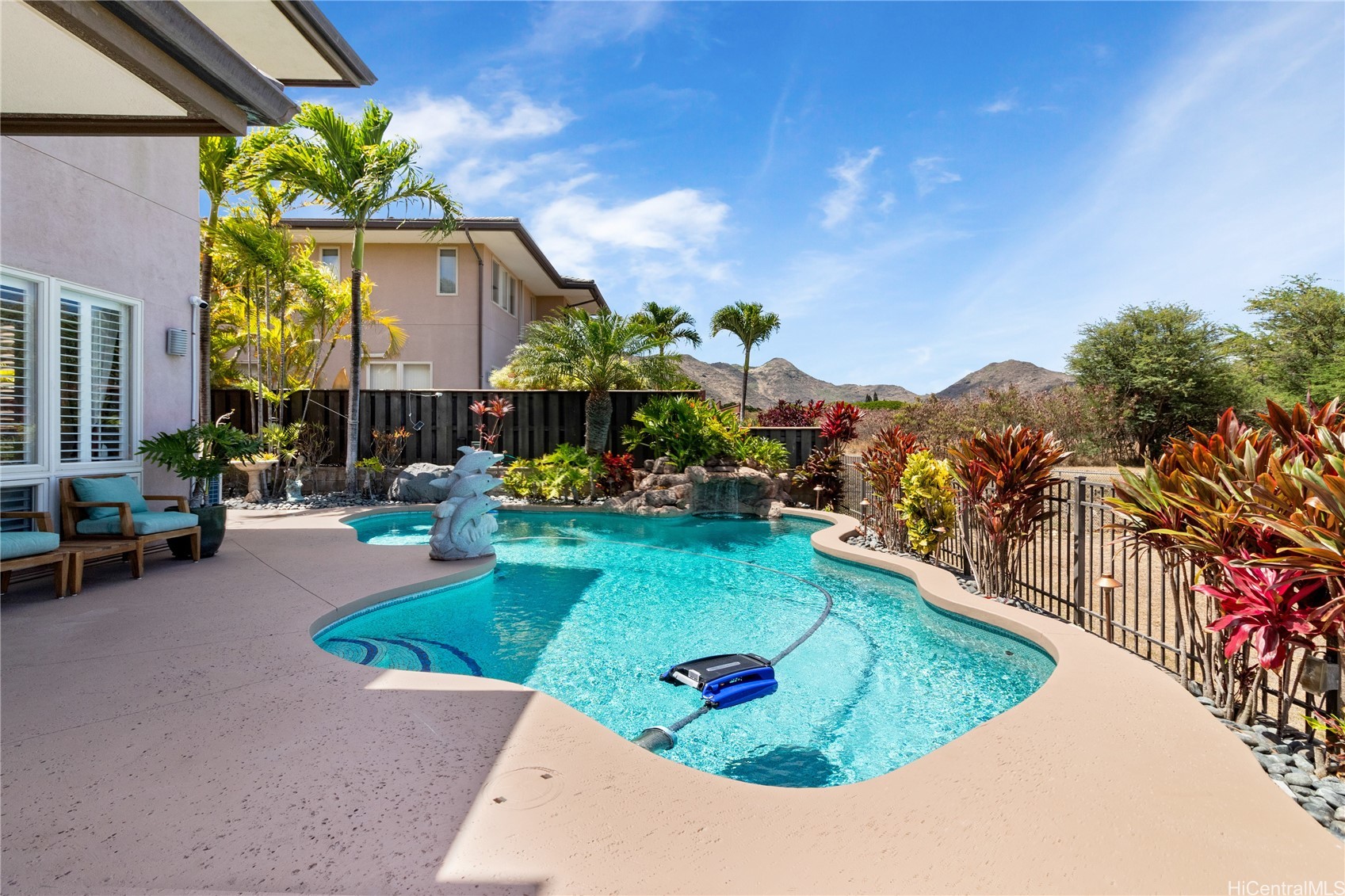 Honolulu, Hawaii, 96825, United States, 4 Bedrooms Bedrooms, ,4 BathroomsBathrooms,Residential,For Sale,1911295