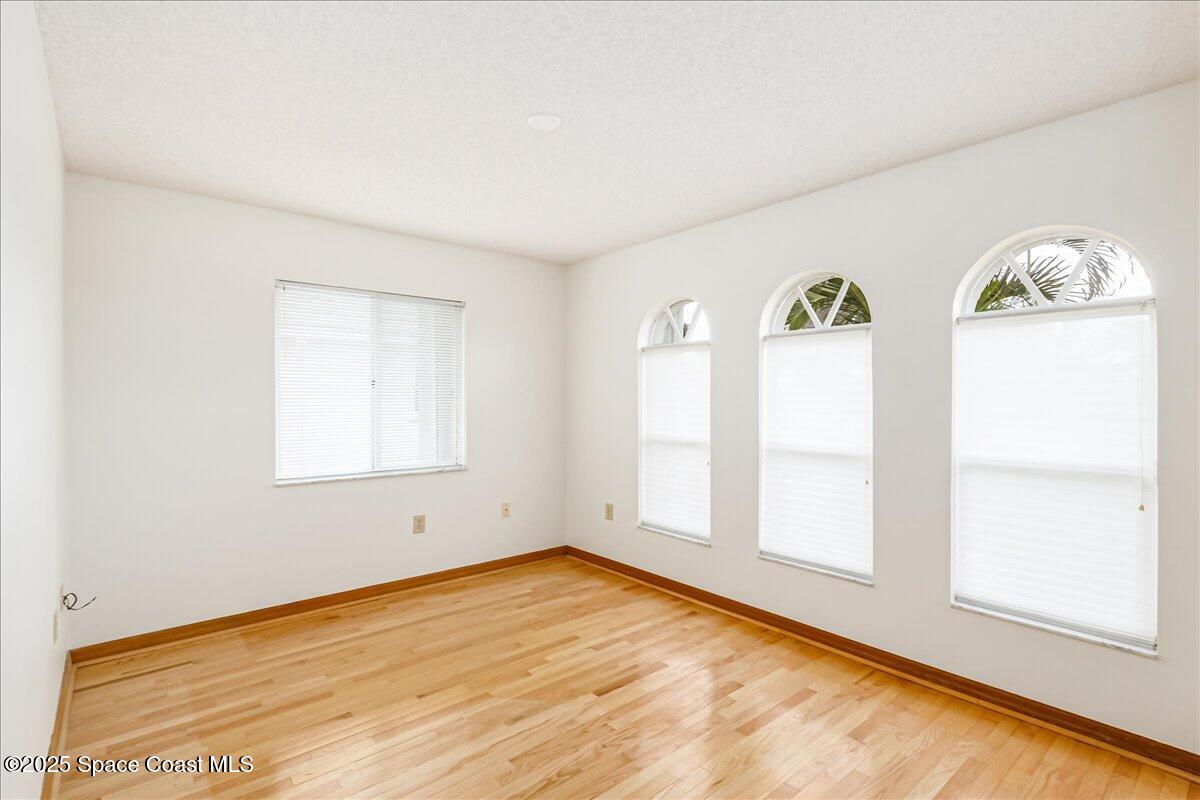 Merritt Island, Florida, 32952, United States, 4 Bedrooms Bedrooms, ,2 BathroomsBathrooms,Residential,For Sale,1989308