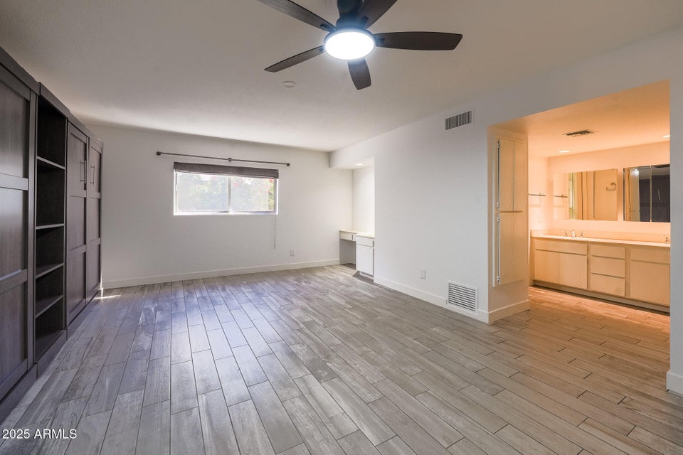 Phoenix, Arizona, 85018, United States, 4 Bedrooms Bedrooms, ,Residential,For Sale,2001186