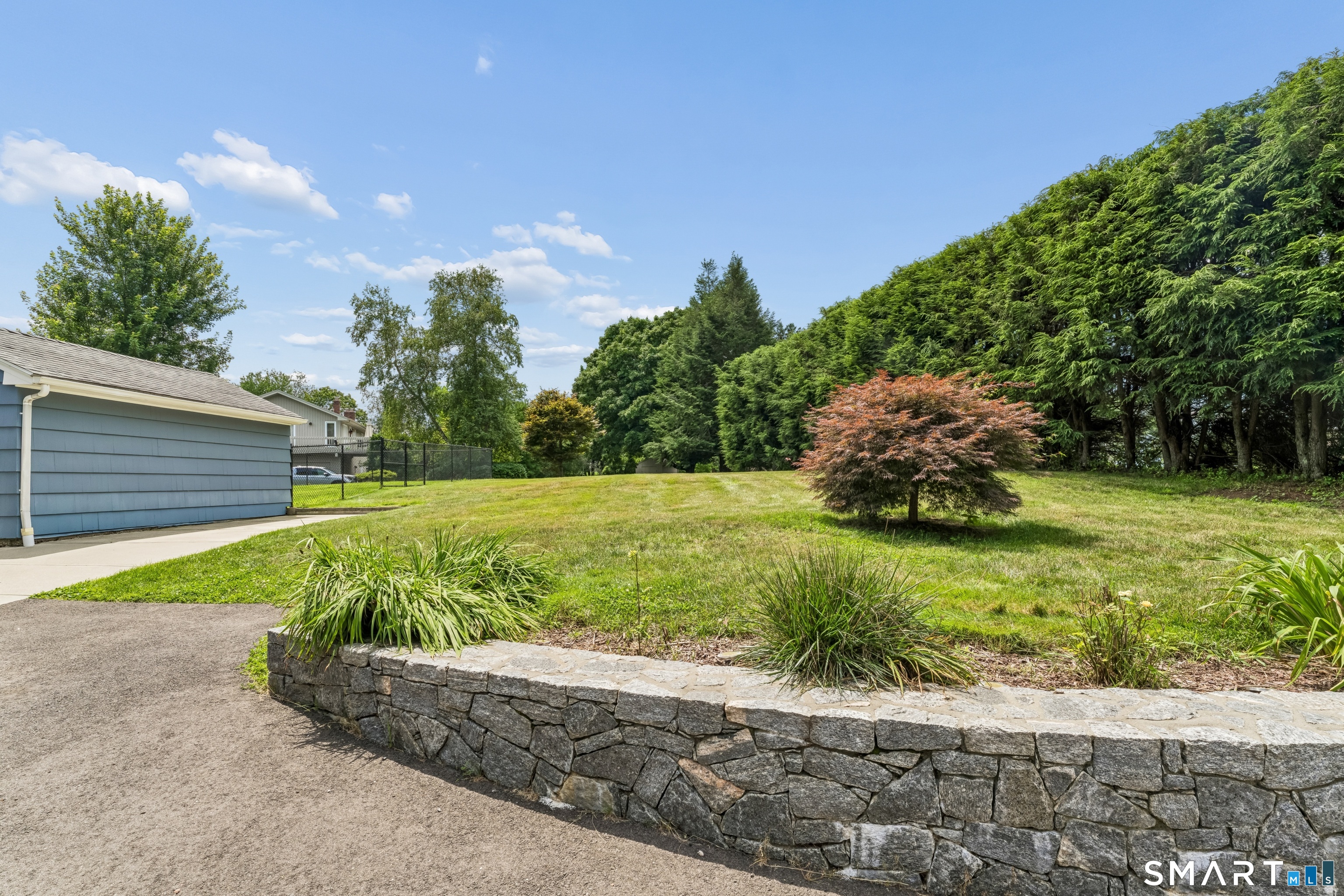 Lake Ave, Trumbull, CT 06611 #1
