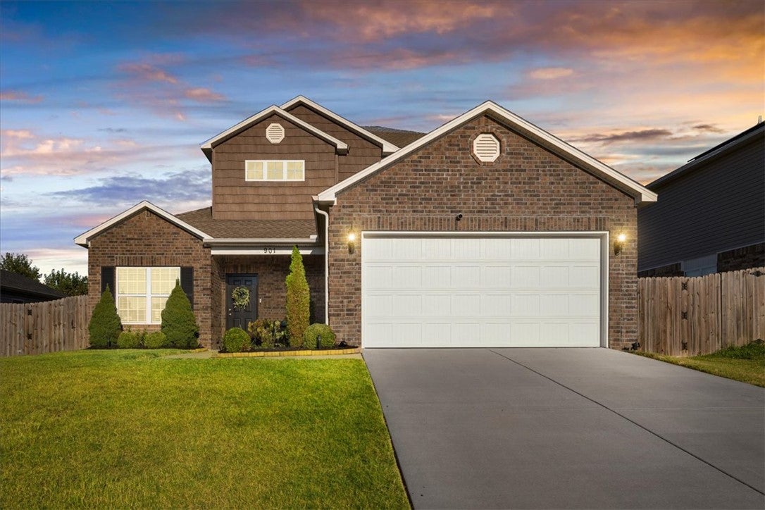 Loudon Dr, Bentonville, AR 72712