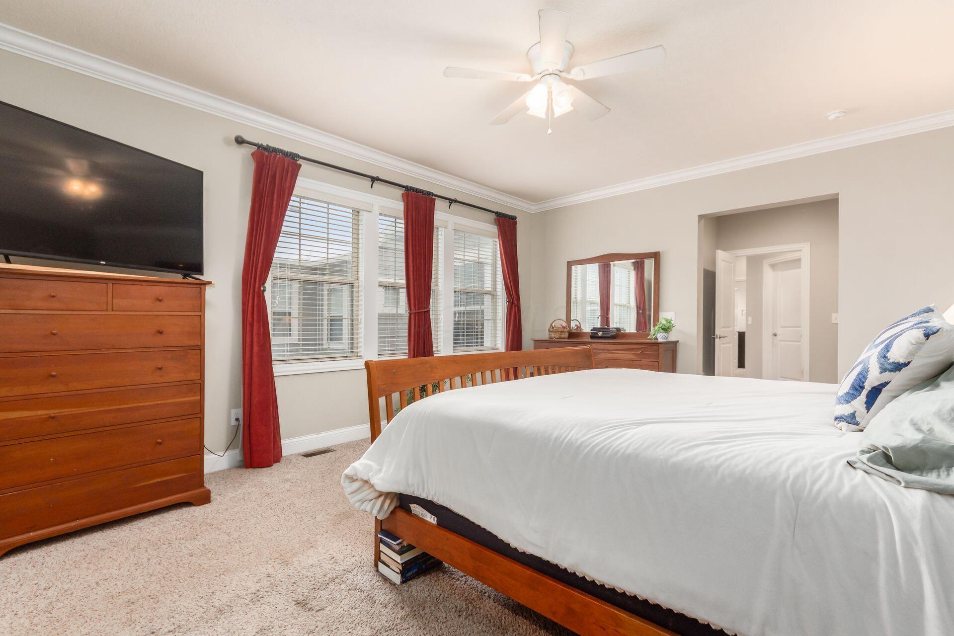 Dublin, Ohio, 43017, United States, 3 Bedrooms Bedrooms, ,3 BathroomsBathrooms,Residential,For Sale,1993480