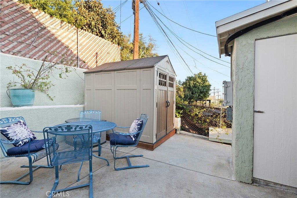 Los Angeles, California, 90063, United States, 3 Bedrooms Bedrooms, ,3 BathroomsBathrooms,Residential,For Sale,1938120