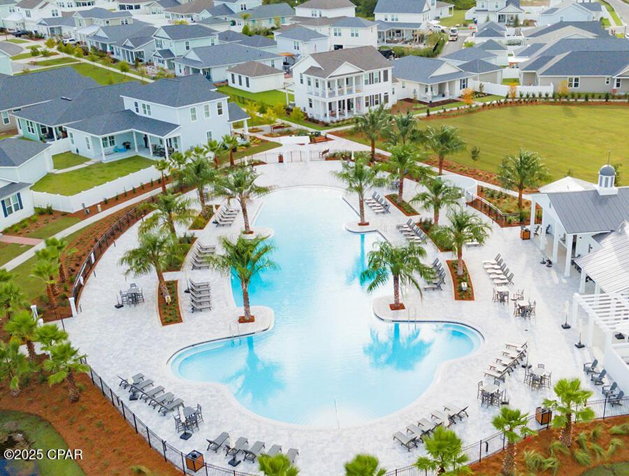 Panama City, Florida, 32405, United States, 4 Bedrooms Bedrooms, ,3 BathroomsBathrooms,Residential,For Sale,1879448