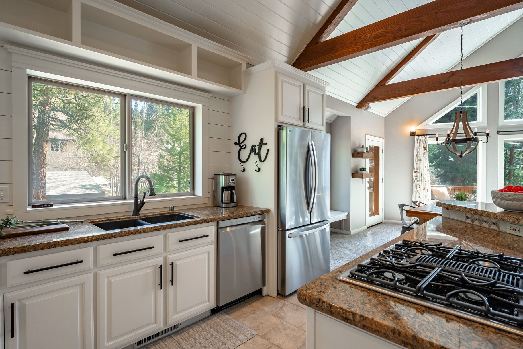  Custom Home in Prosser Lakeview with Lake and Forest Access - 物件實景