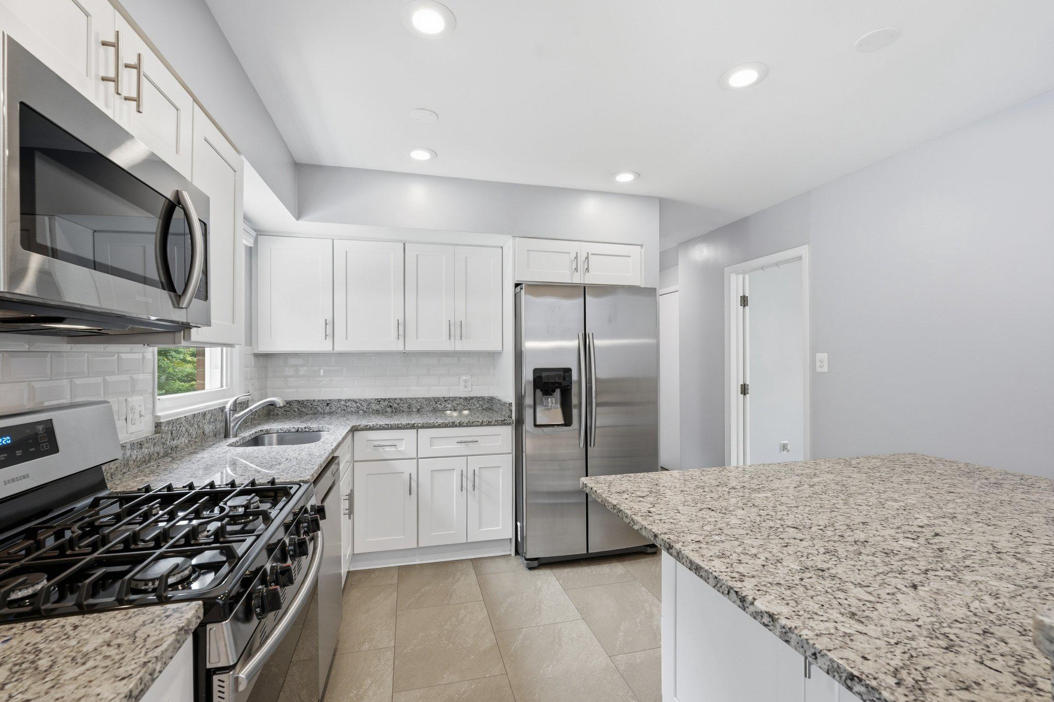  8543 Mount Vernon Highway, Alexandria, VA, 22309 - 物件實景