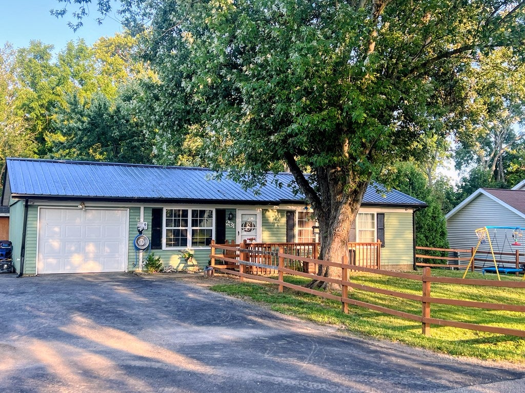 Beechwood St, Frankfort, OH 45628 #1