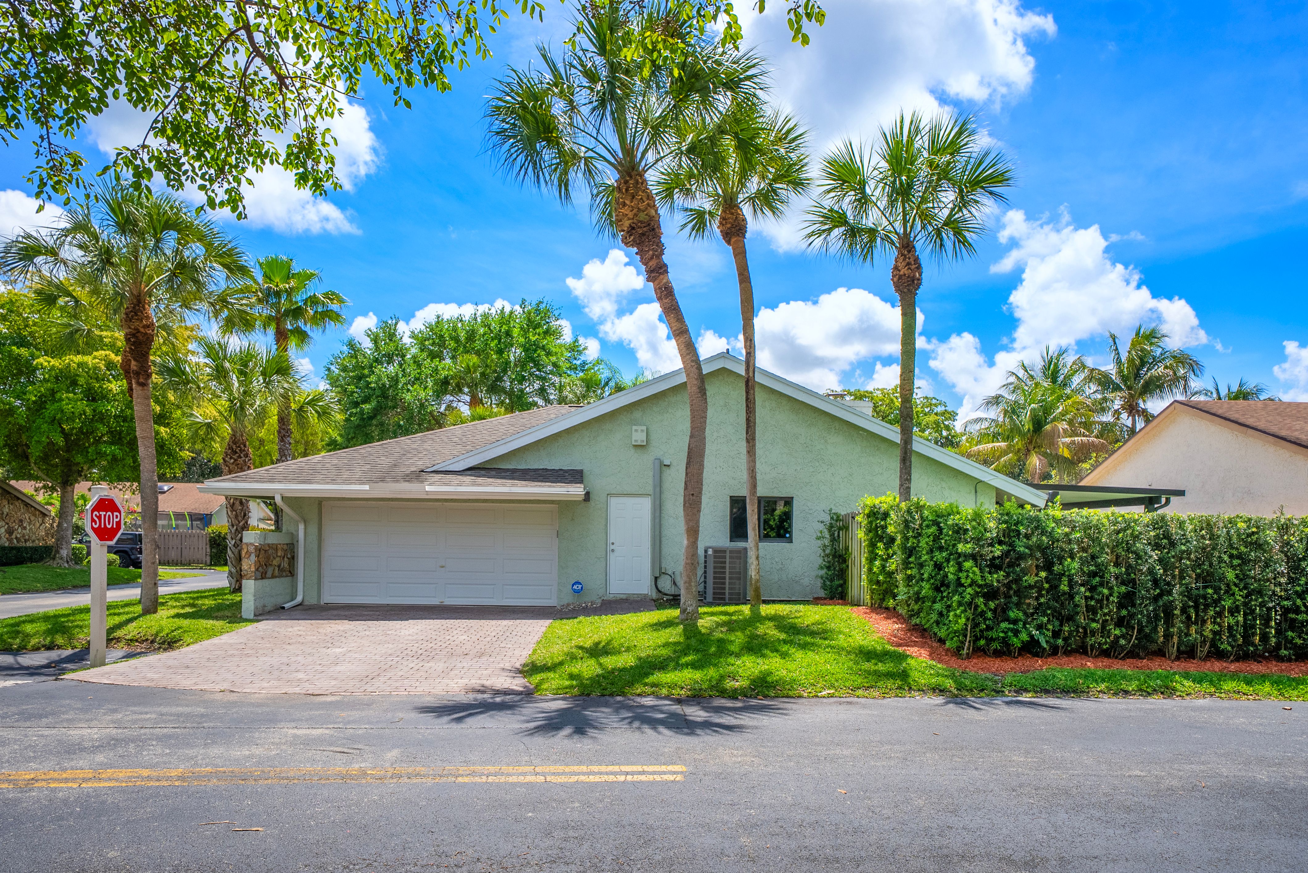  1061 Bayberry Point Drive, Plantation, FL, 33324 - 物件實景