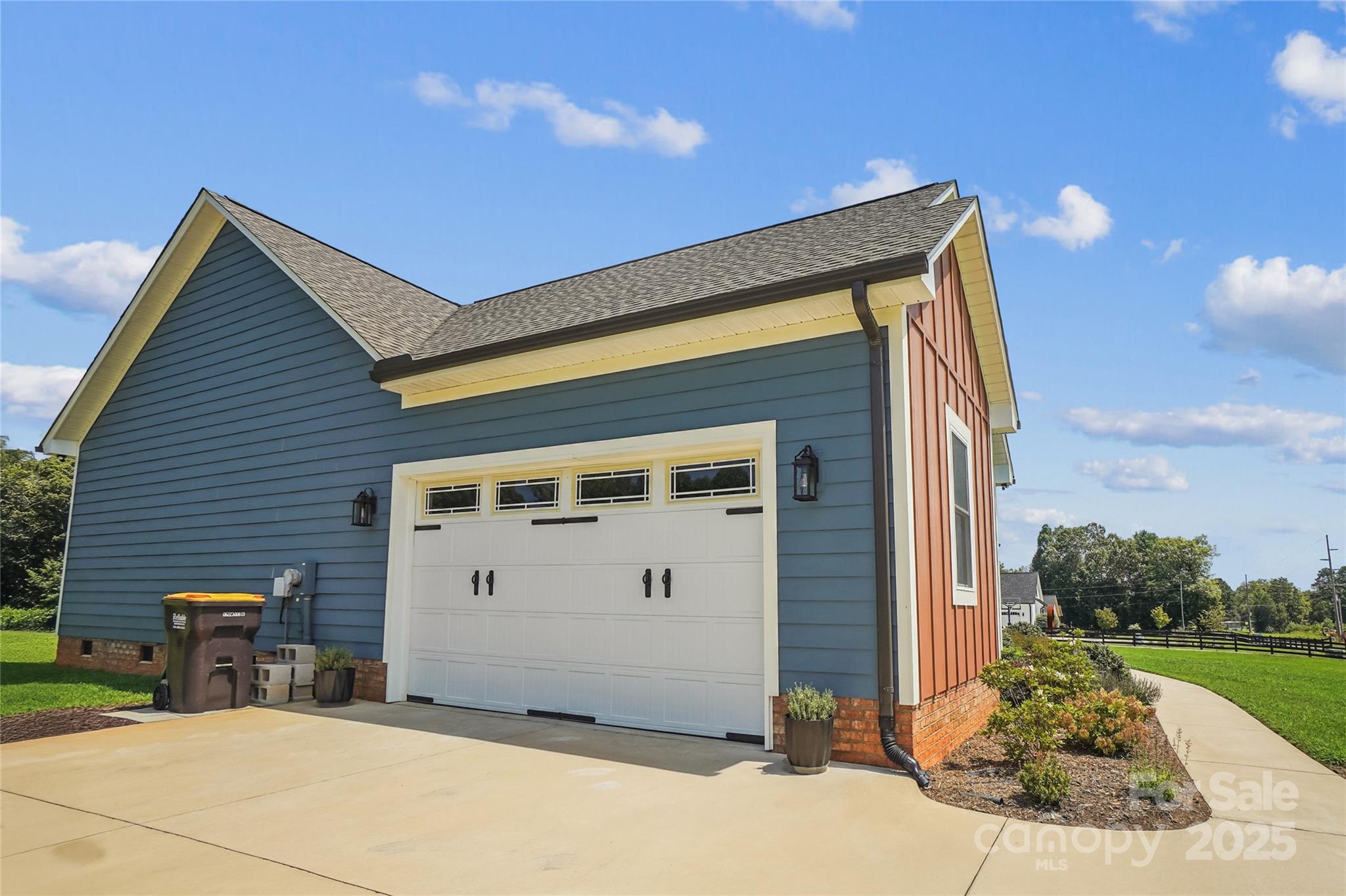 Iron Station, North Carolina, 28080, United States, 4 Bedrooms Bedrooms, ,2 BathroomsBathrooms,Residential,For Sale,1933122