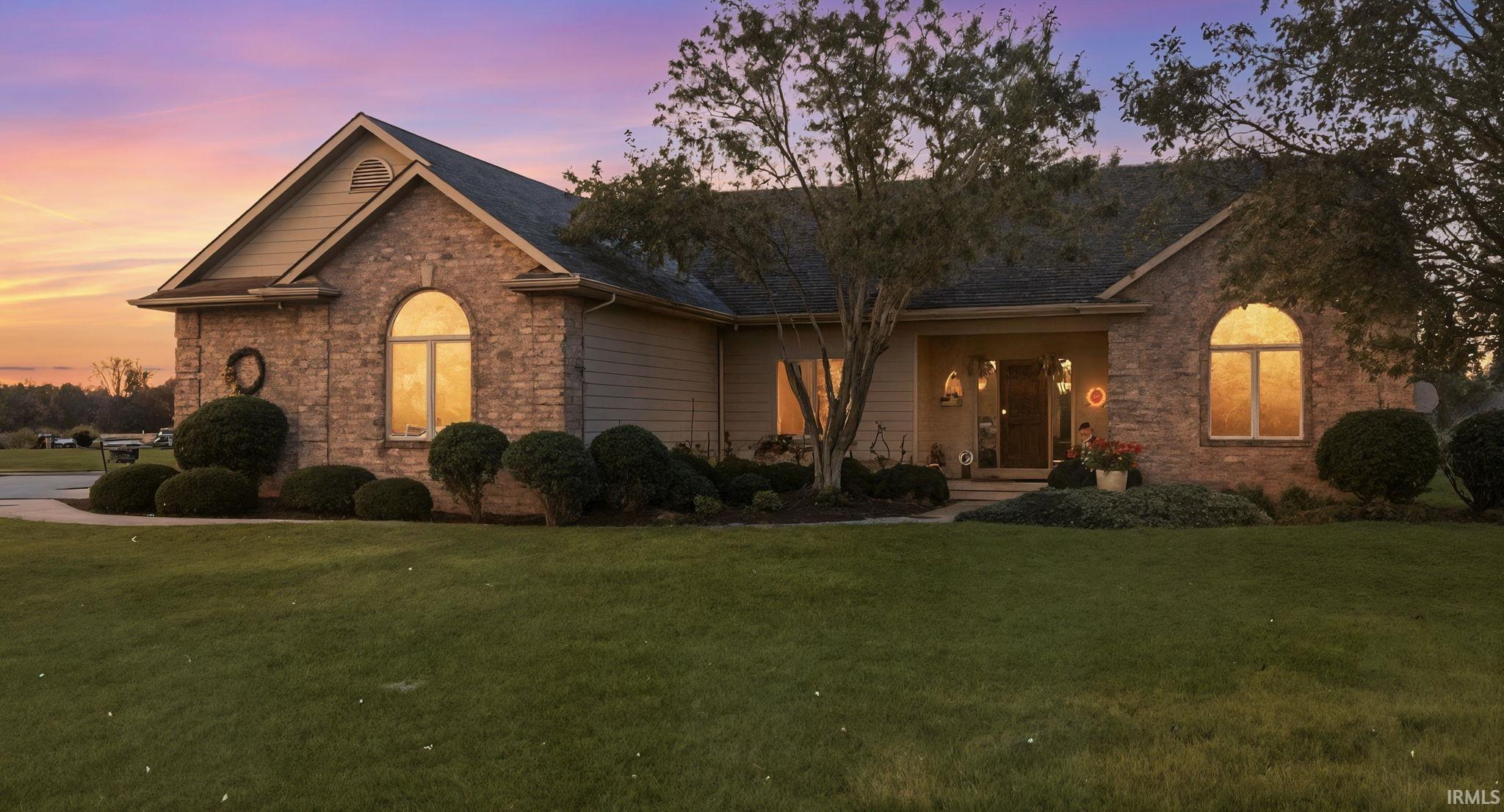 Woodburn, Indiana, 46797, United States, 3 Bedrooms Bedrooms, ,4 BathroomsBathrooms,Residential,For Sale,1987372