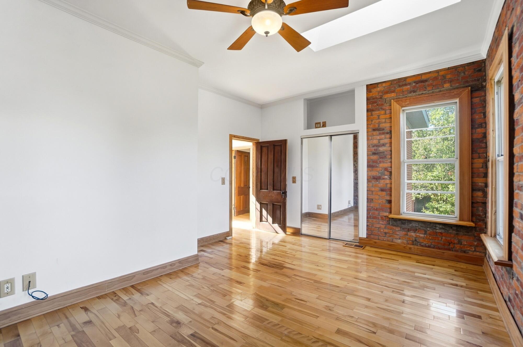 Columbus, Ohio, 43206, United States, 2 Bedrooms Bedrooms, ,2 BathroomsBathrooms,Residential,For Sale,1970918