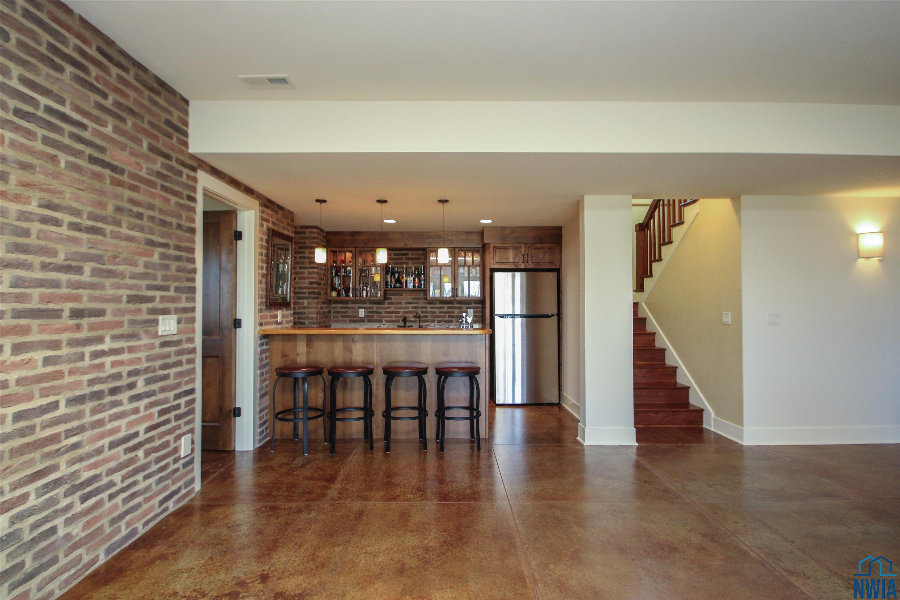 Jefferson, South Dakota, 57038, United States, 5 Bedrooms Bedrooms, ,3 BathroomsBathrooms,Residential,For Sale,1977840