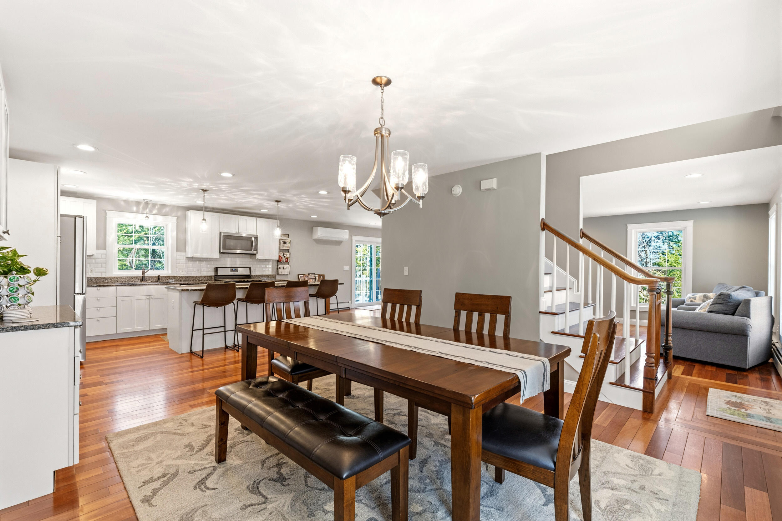 Gray, Maine, 04039, United States, 4 Bedrooms Bedrooms, ,4 BathroomsBathrooms,Residential,For Sale,2035418