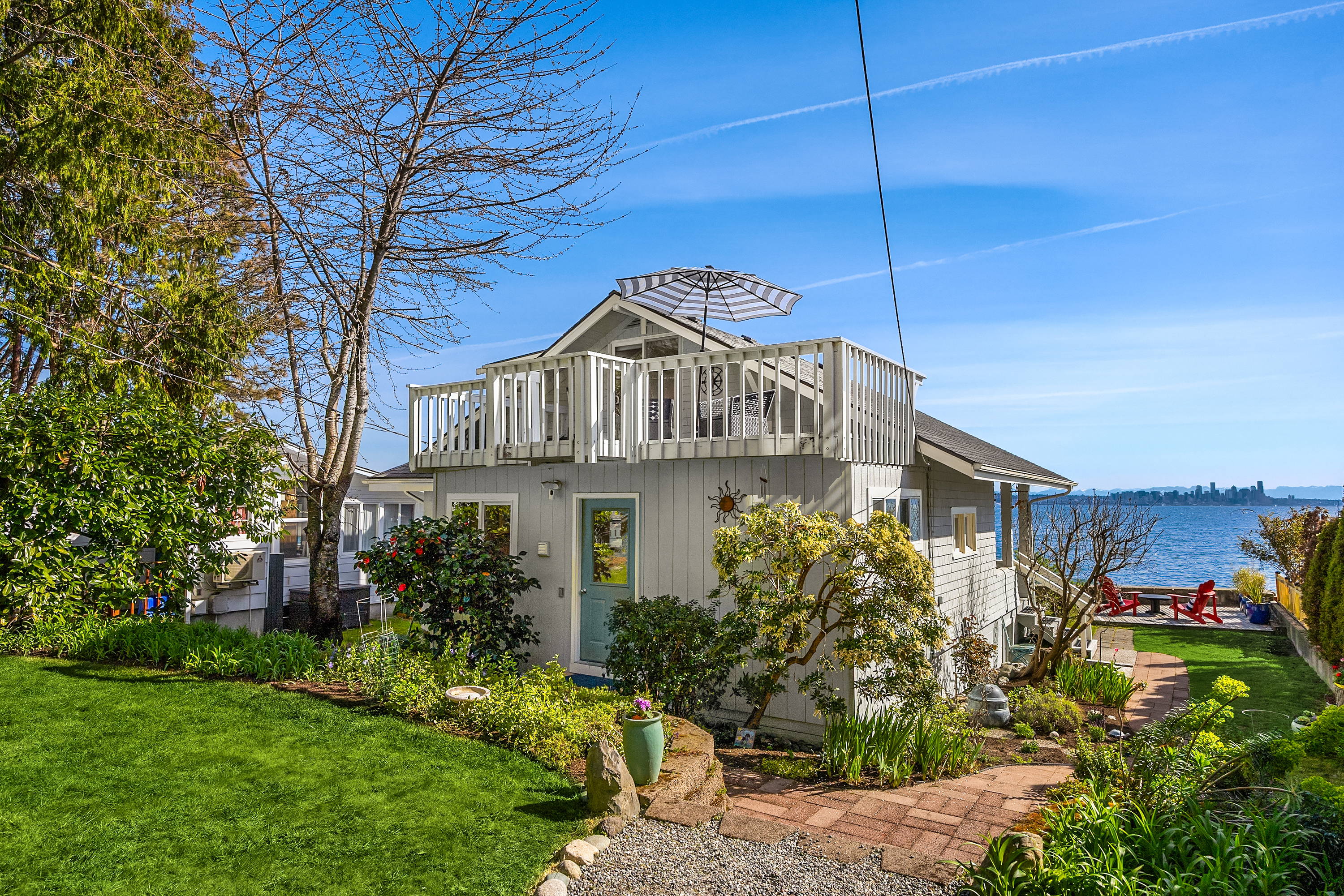  5430 Rockaway Beach Rd NE, Bainbridge Island, WA 98110 - 物件實景