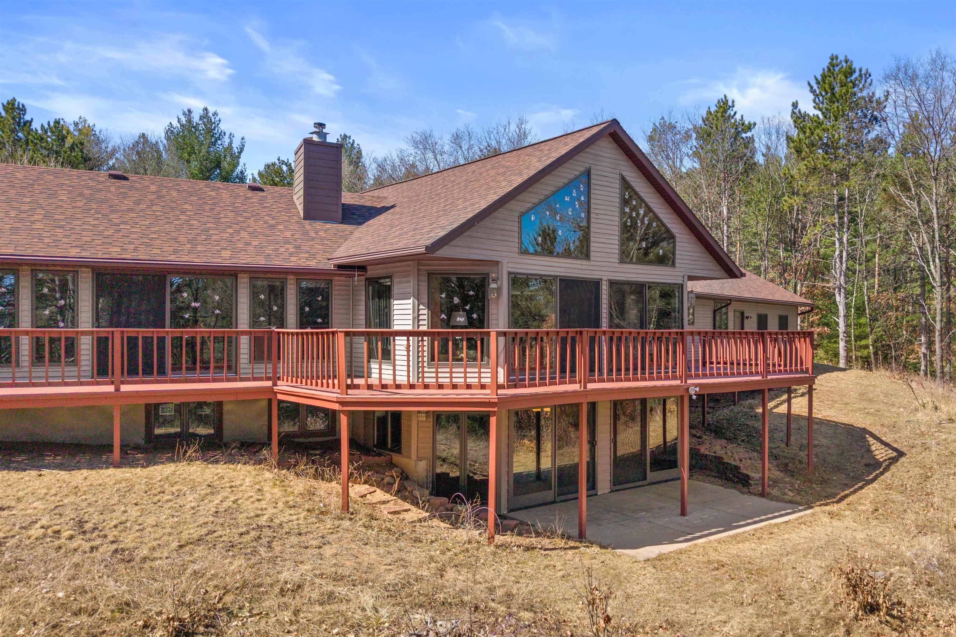 HANCOCK, Wisconsin, 54943, United States, 4 Bedrooms Bedrooms, ,3 BathroomsBathrooms,Residential,For Sale,1805423