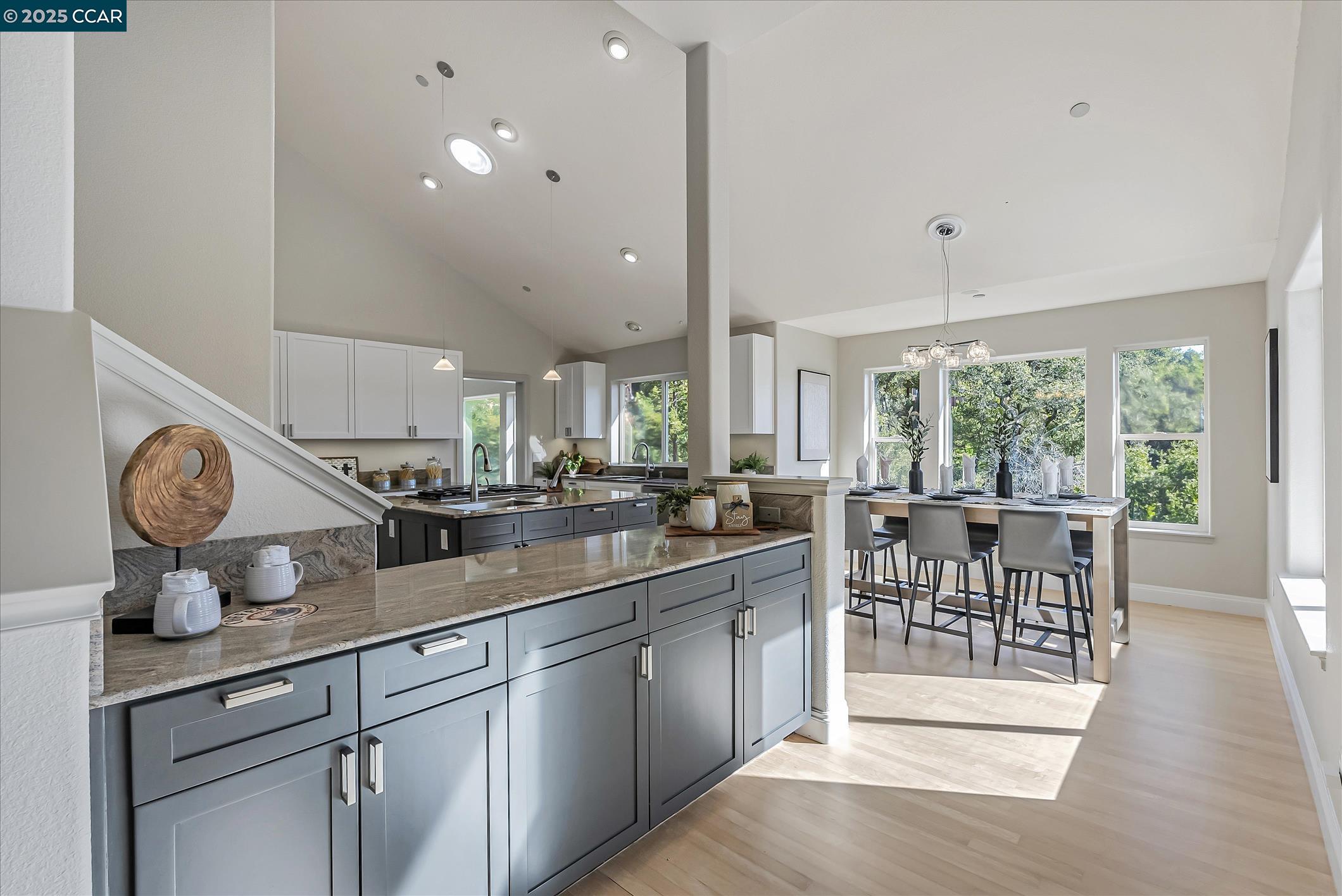 Orinda, California, 94563, United States, 4 Bedrooms Bedrooms, ,3 BathroomsBathrooms,Residential,For Sale,1942237