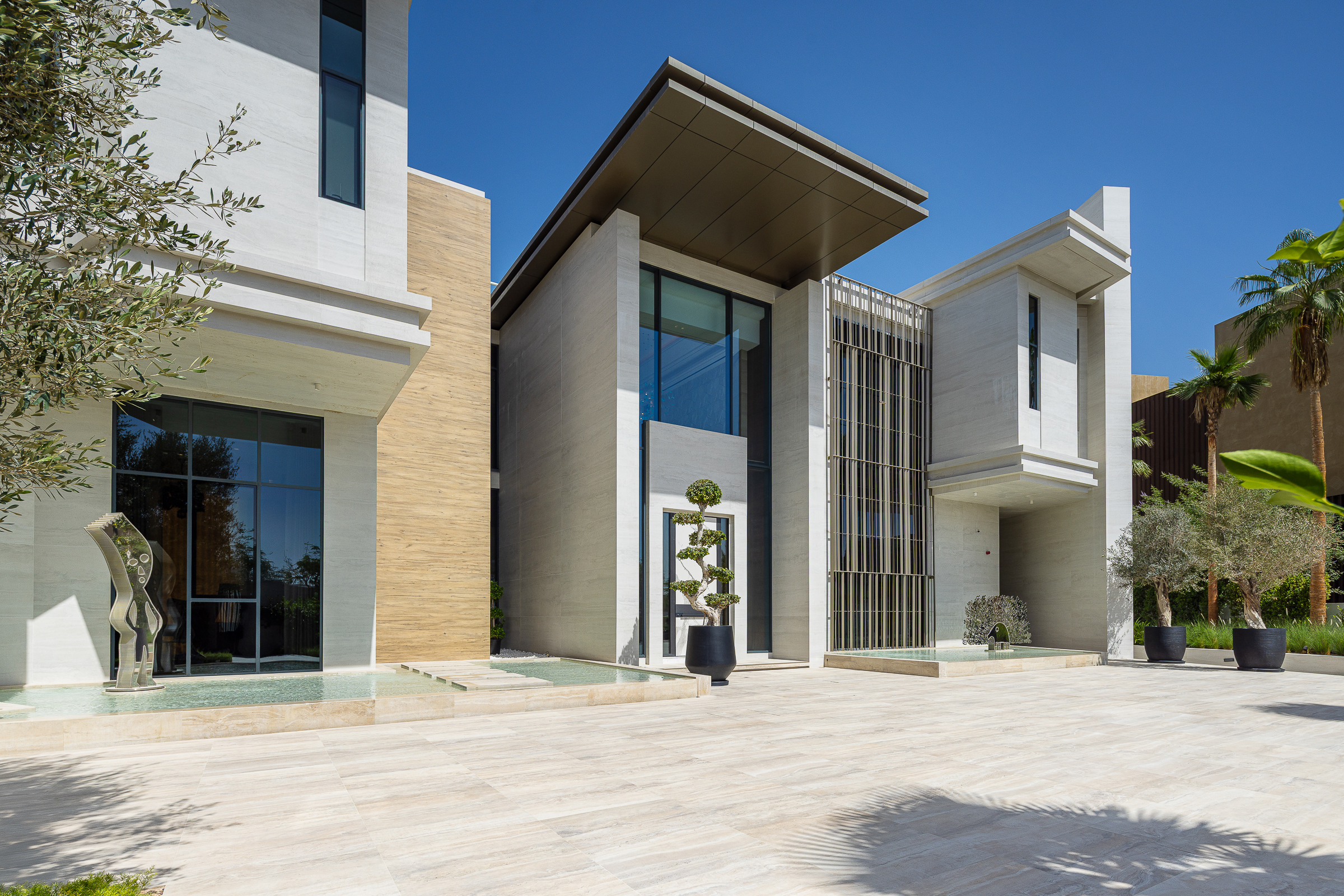  Luxurious 8-Bedroom Mansion with Panoramic Golf Course View - 物件實景