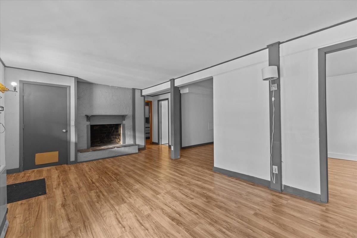 Stowe, Vermont, 05672, United States, 4 Bedrooms Bedrooms, ,2 BathroomsBathrooms,Residential,For Sale,2003261