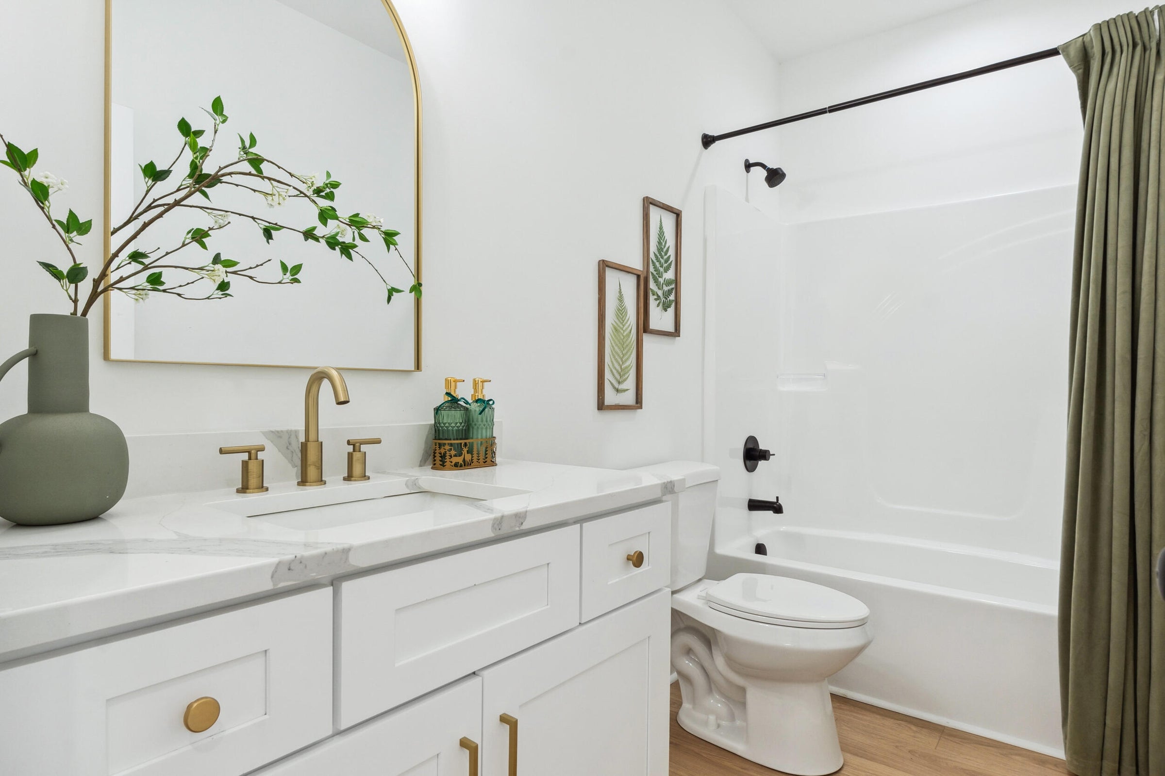 Dunlap, Tennessee, 37327, United States, 4 Bedrooms Bedrooms, ,3 BathroomsBathrooms,Residential,For Sale,1974830