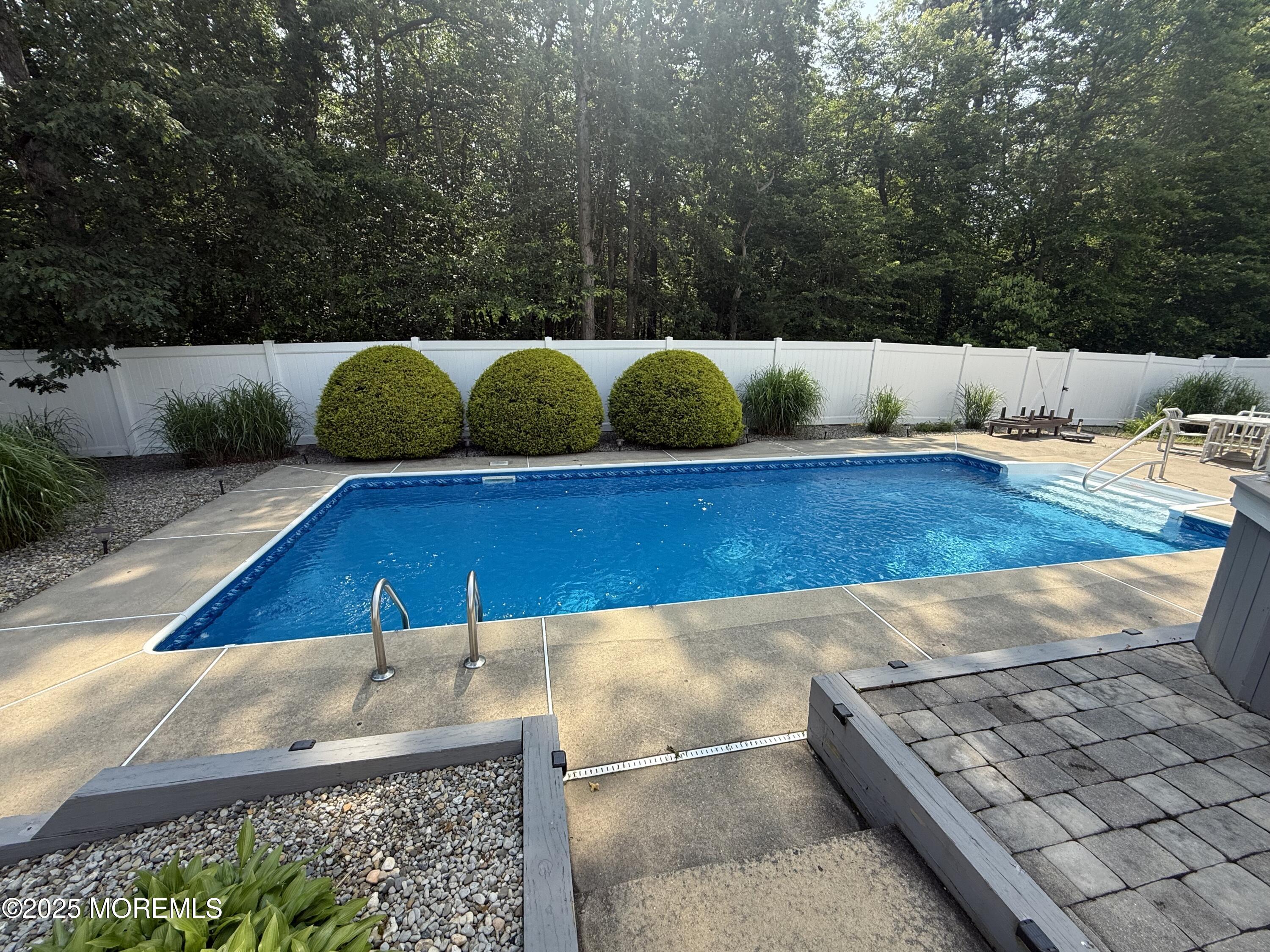 Howell, New Jersey, 07731, United States, 4 Bedrooms Bedrooms, ,3 BathroomsBathrooms,Residential,For Sale,1890794