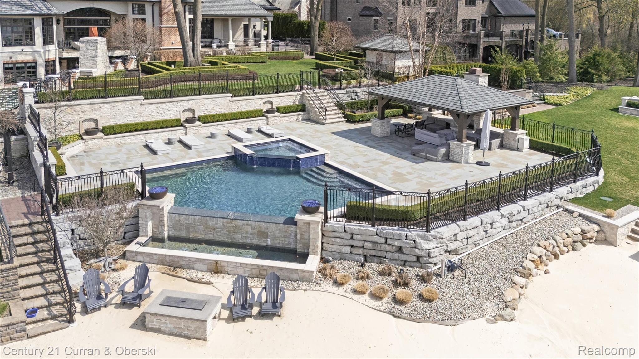 Northville, Michigan, 48168, United States, 4 Bedrooms Bedrooms, ,7 BathroomsBathrooms,Residential,For Sale,2038864