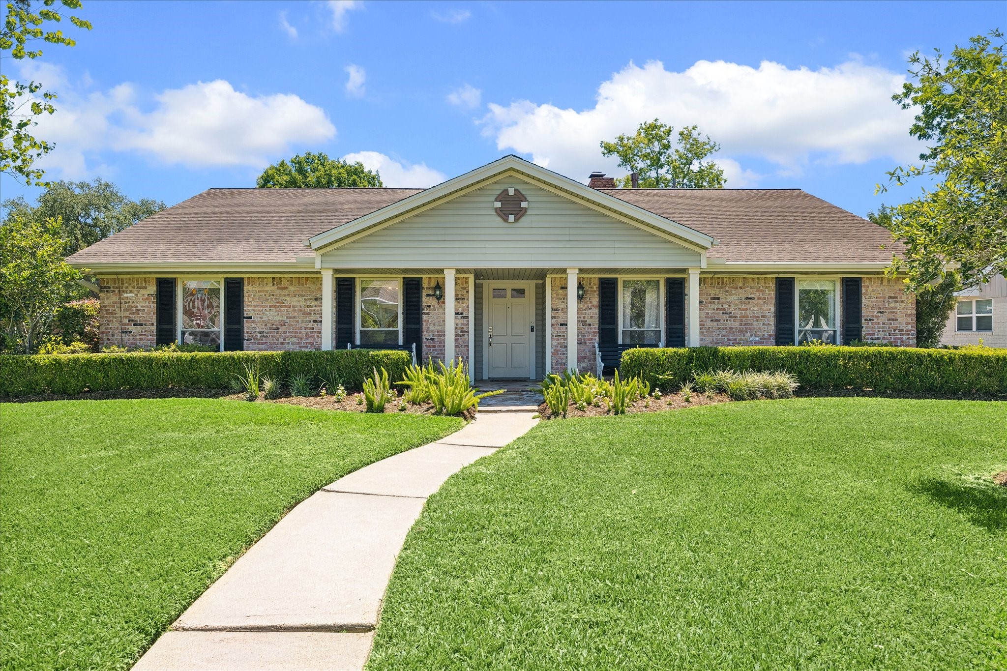 2534 Anniston Drive