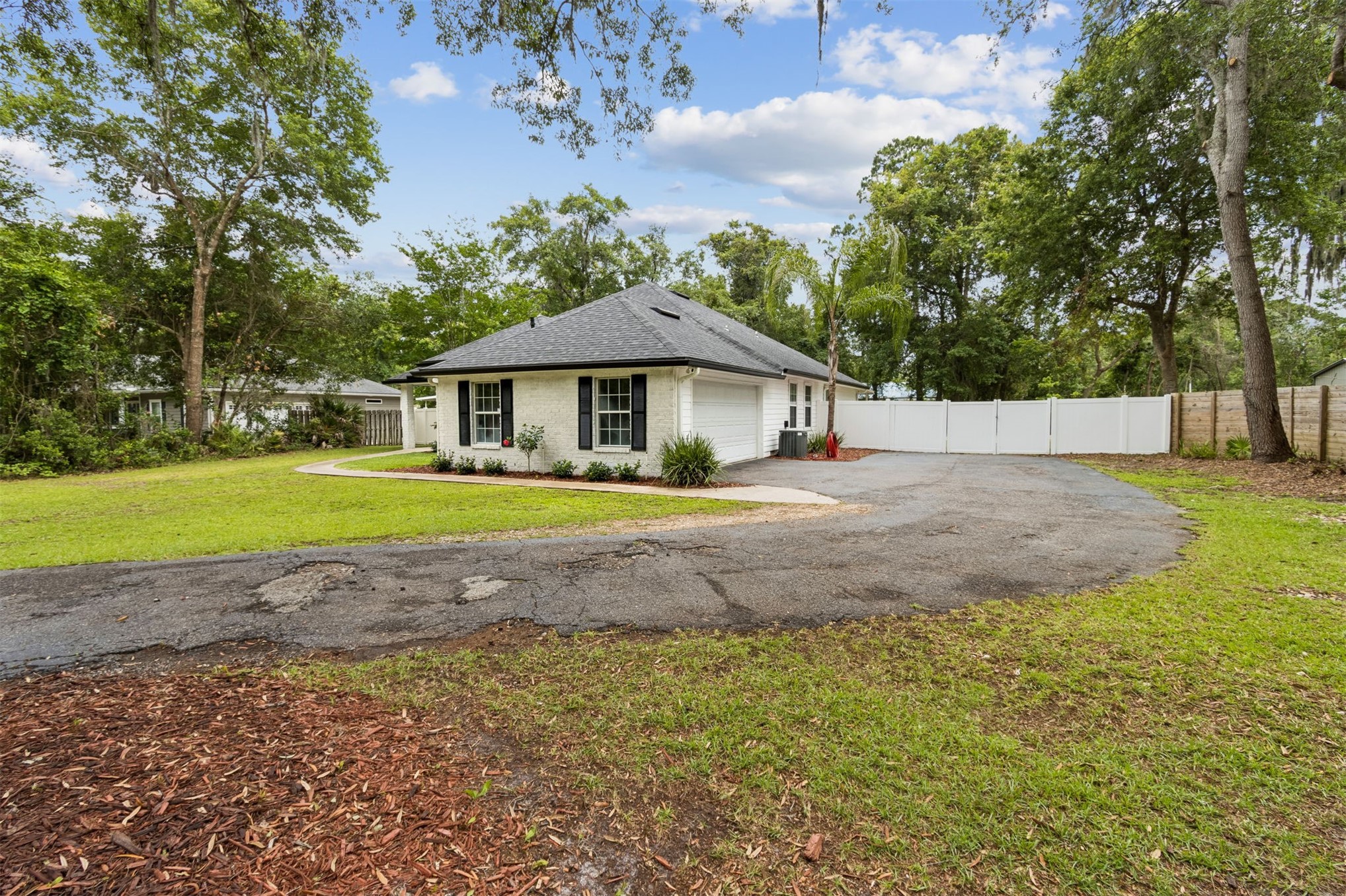 Yulee, Florida, 32097, United States, 3 Bedrooms Bedrooms, ,2 BathroomsBathrooms,Residential,For Sale,2048353