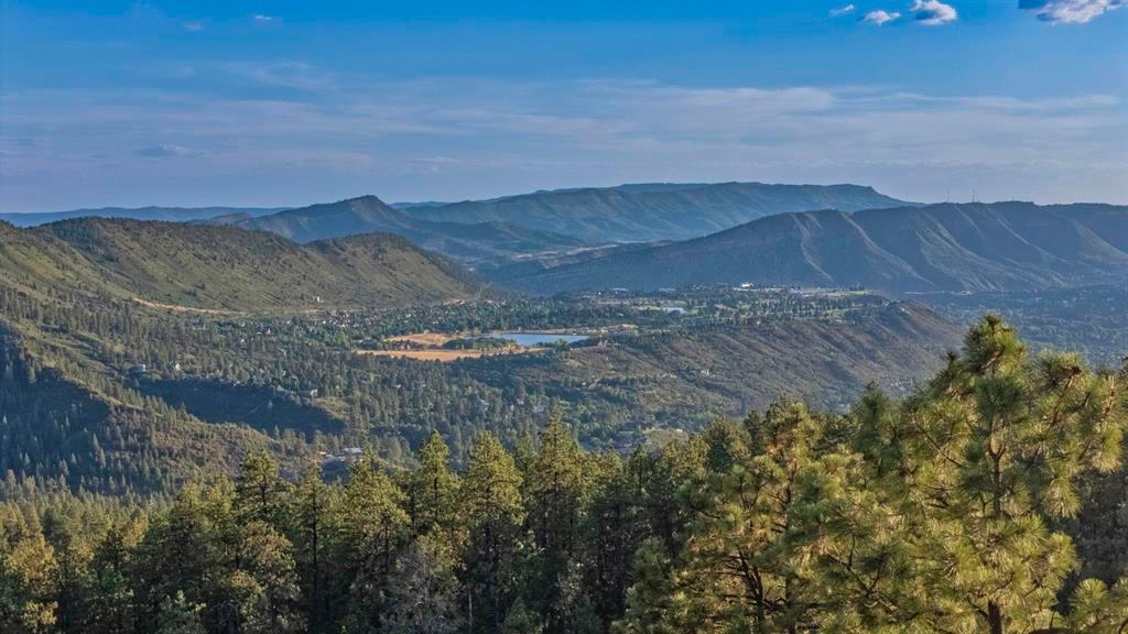 Durango, Colorado, 81301, United States, 4 Bedrooms Bedrooms, ,4 BathroomsBathrooms,Residential,For Sale,1938986