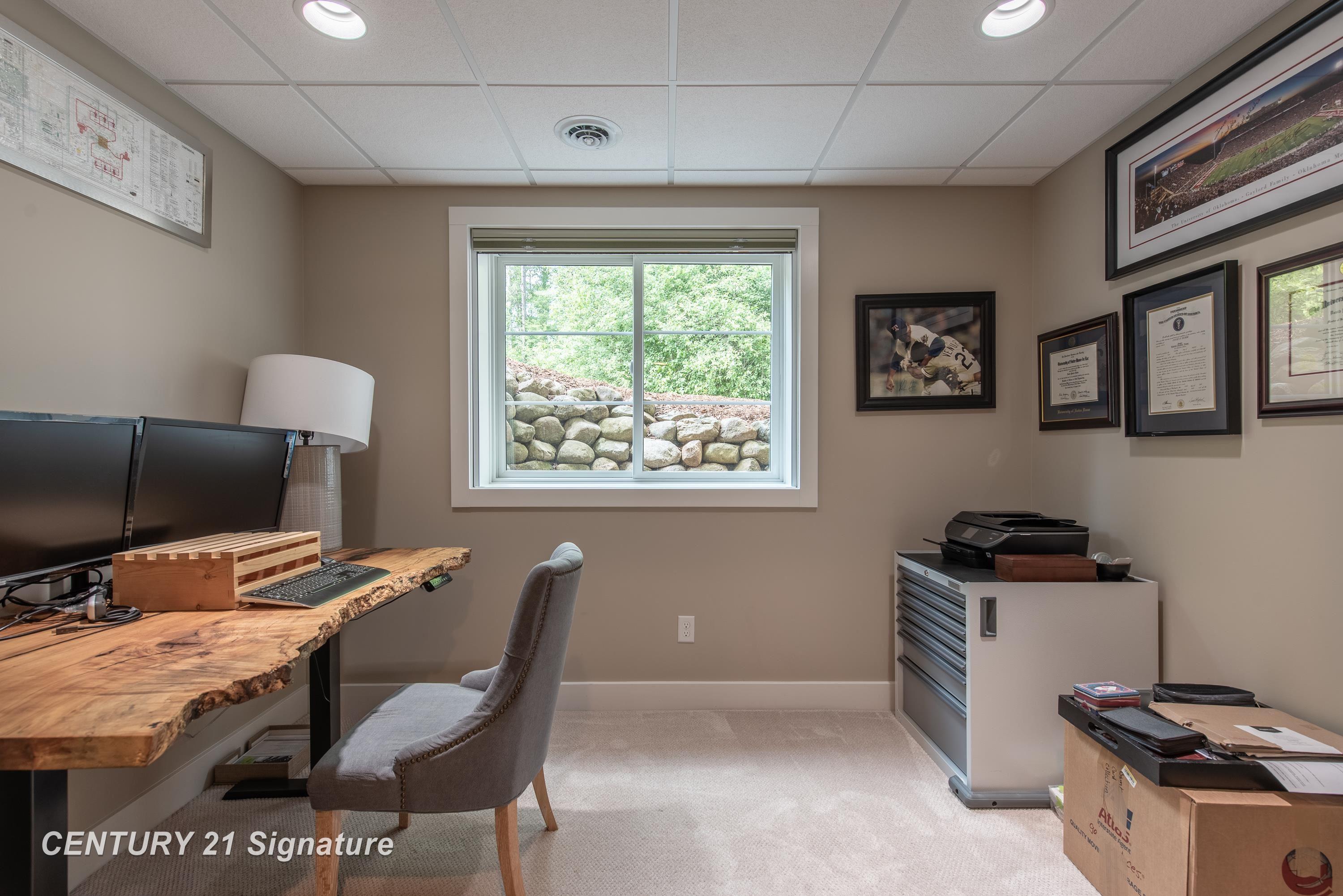 Midland, Michigan, 48642, United States, 4 Bedrooms Bedrooms, ,5 BathroomsBathrooms,Residential,For Sale,1975618