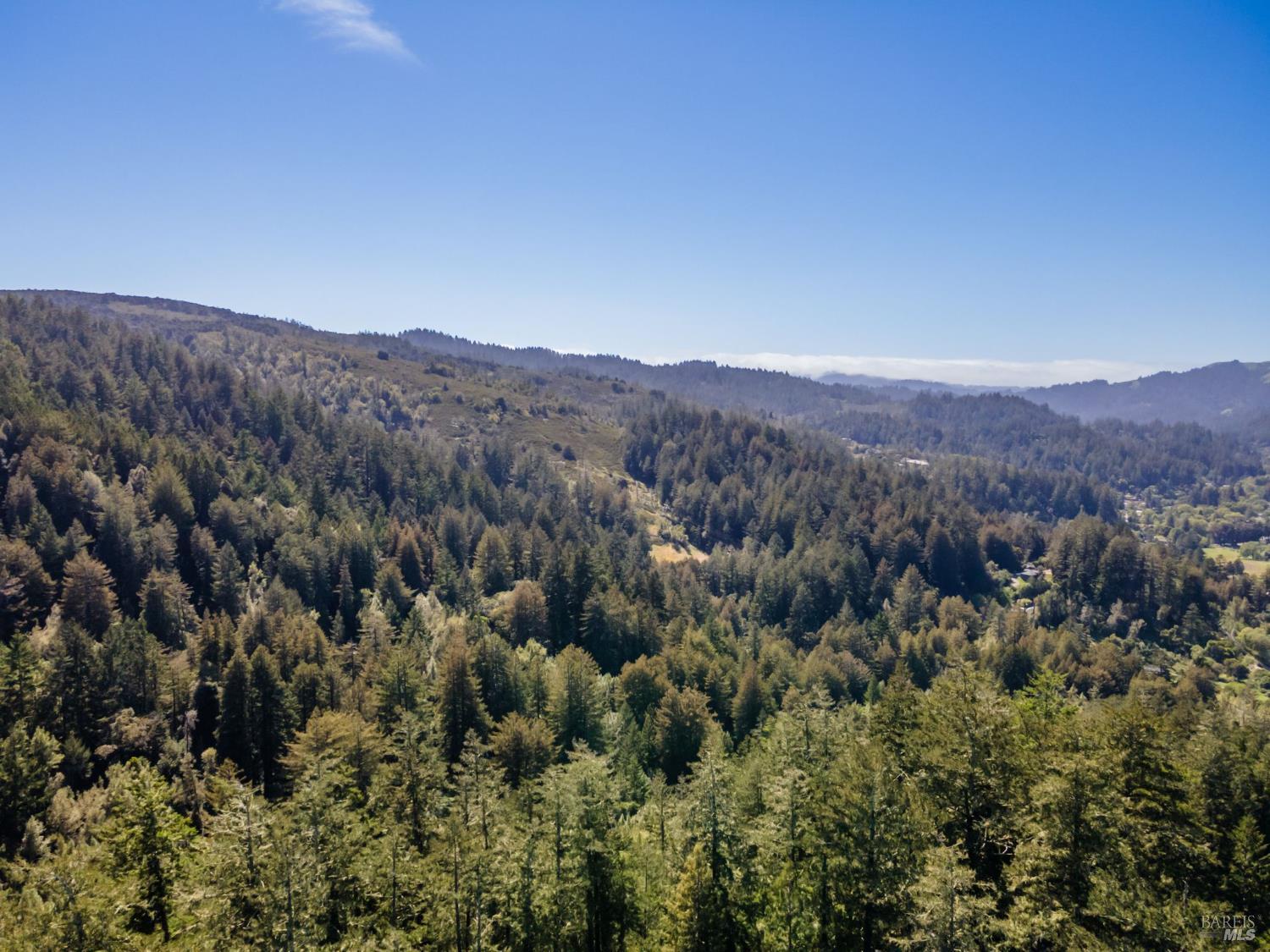 Woodacre, California, 94973, United States, 4 Bedrooms Bedrooms, ,5 BathroomsBathrooms,Residential,For Sale,1847127
