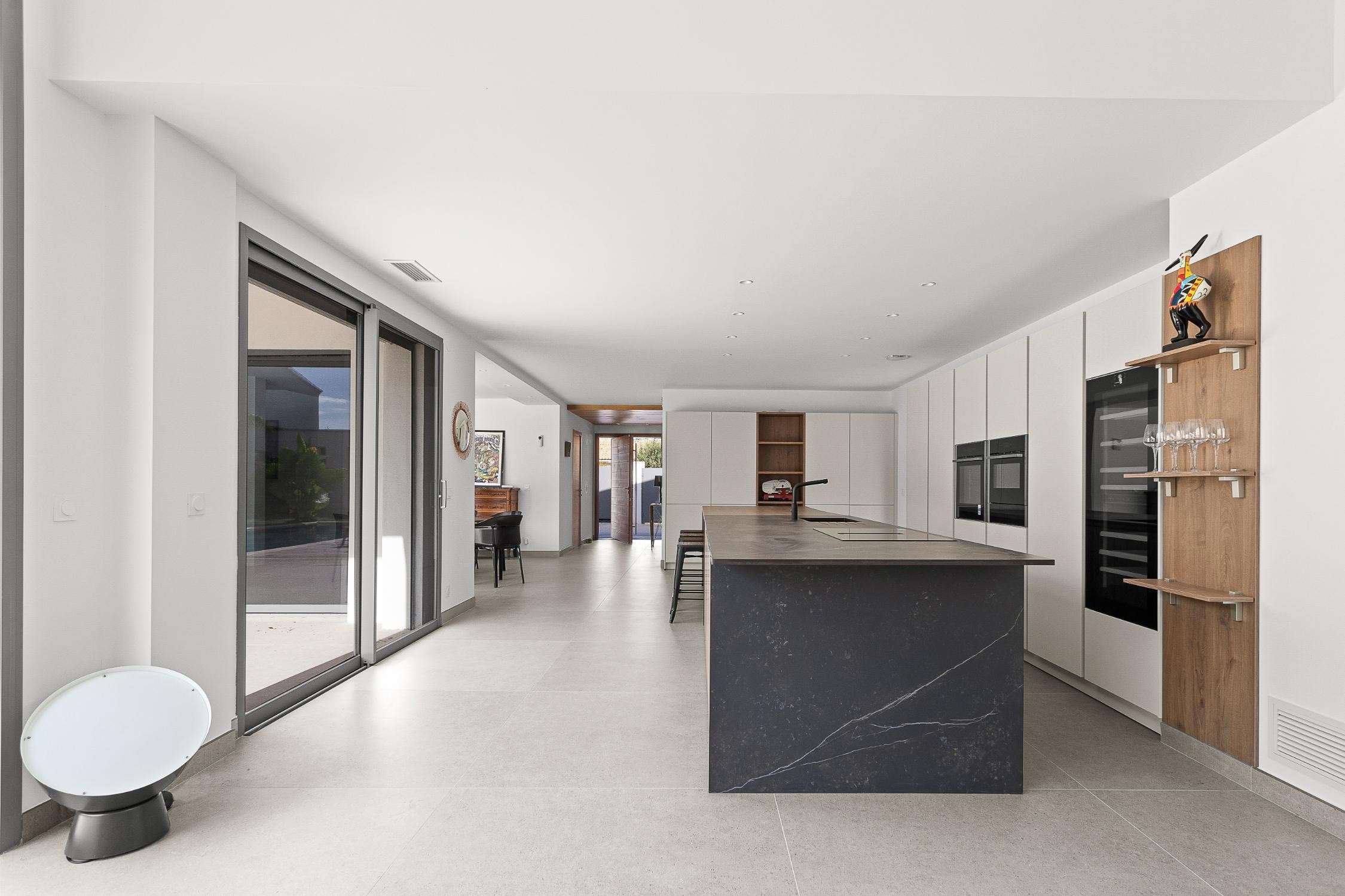  Exceptional Contemporary Villa with Swimming Pool – Pérols - 物件實景