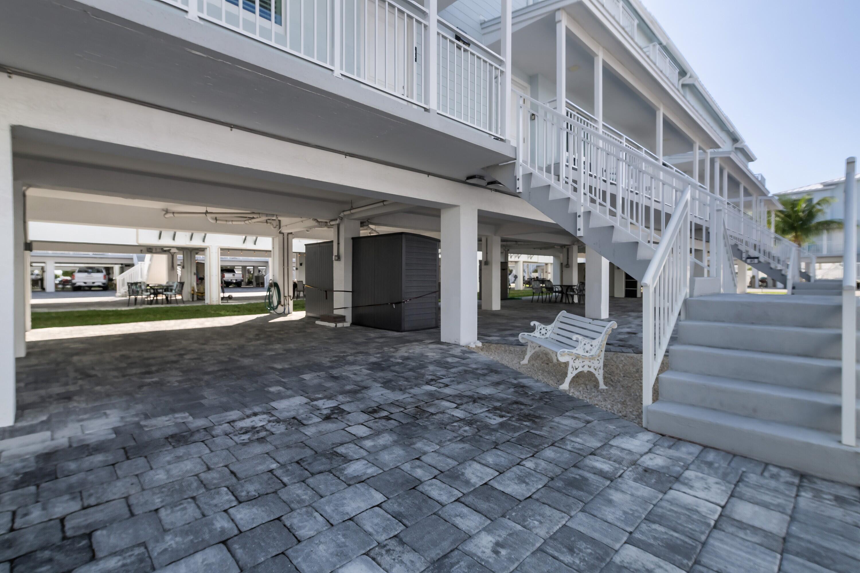 MARATHON, Florida, 33050, United States, 1 Bedroom Bedrooms, ,2 BathroomsBathrooms,Residential,For Sale,2001923