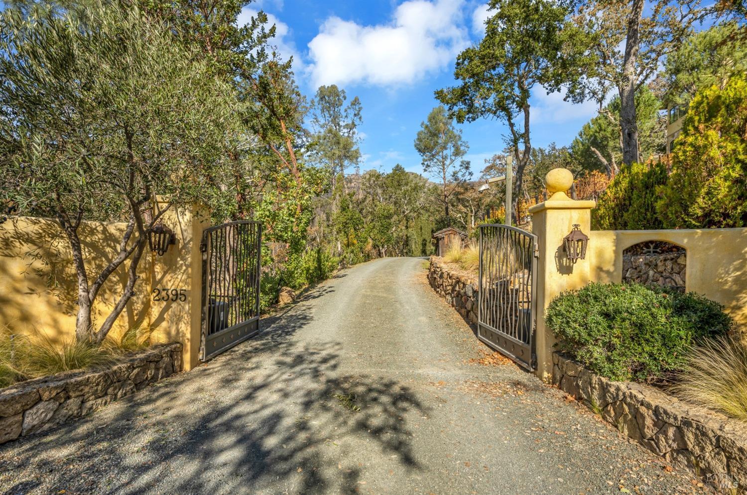 Calistoga, California, 94515, United States, 3 Bedrooms Bedrooms, ,5 BathroomsBathrooms,Residential,For Sale,1738551