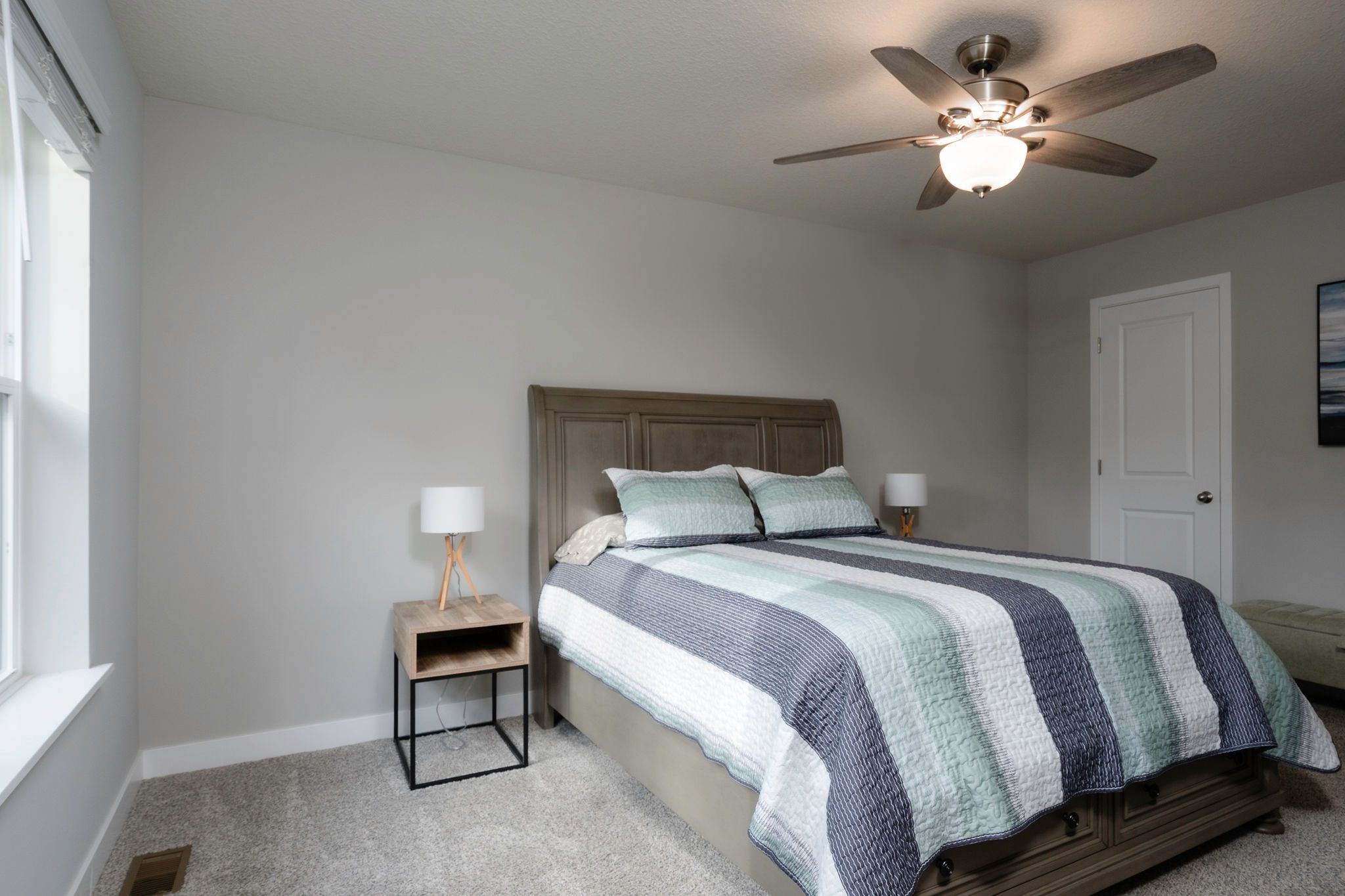  Beautifully Updated Dayton Home with Modern Finishes - 物件實景