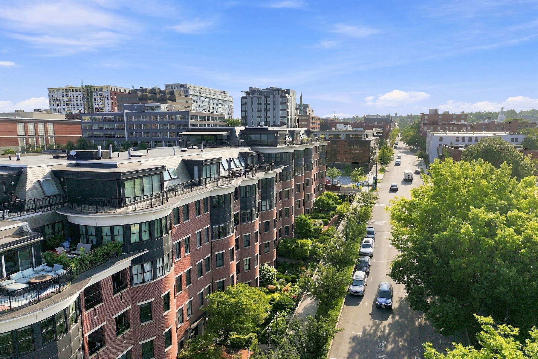  40 College Street - 物件實景