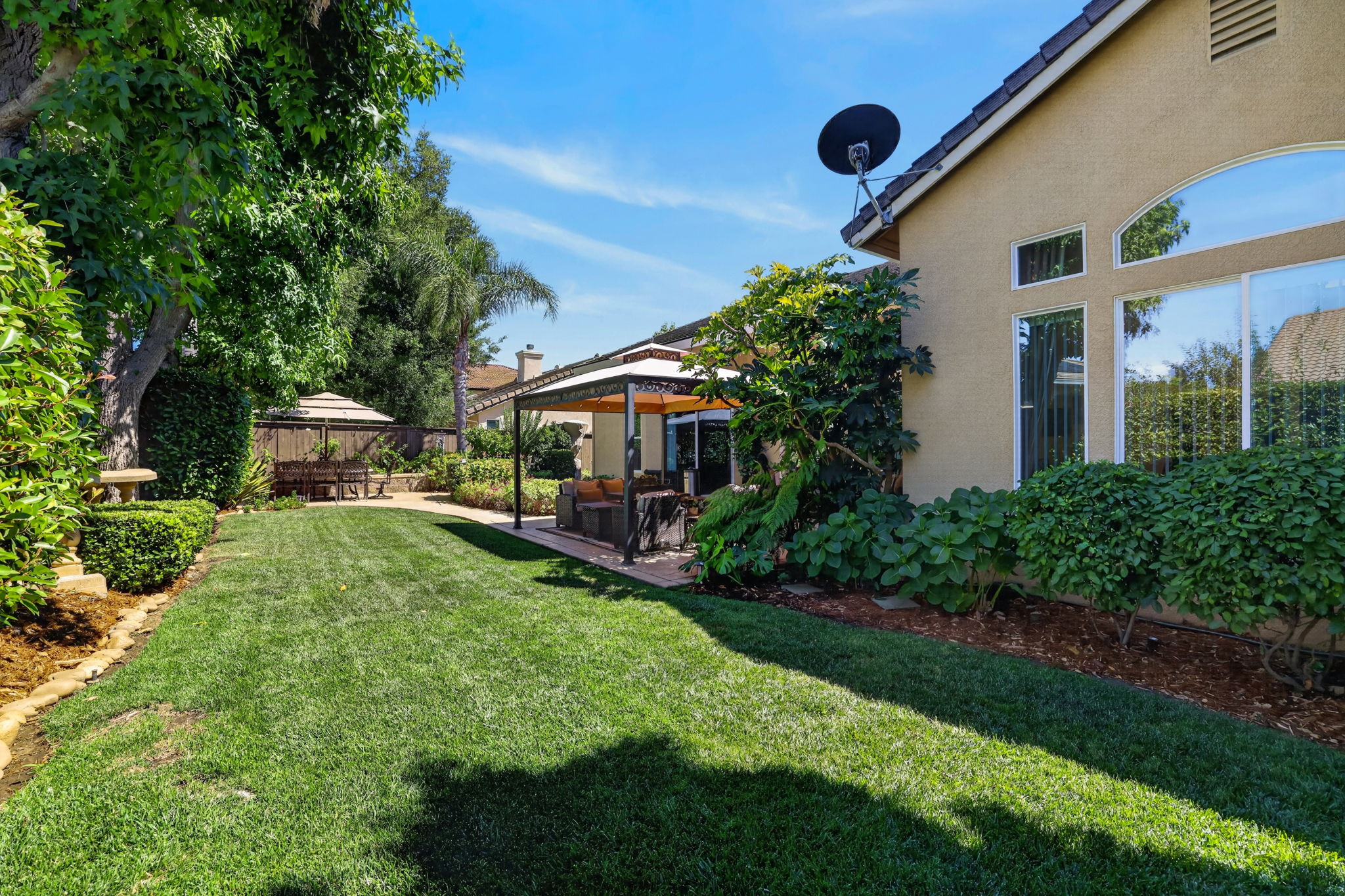  3729 Lake Terrace Drive, Elk Grove, CA 95758 - 物件實景